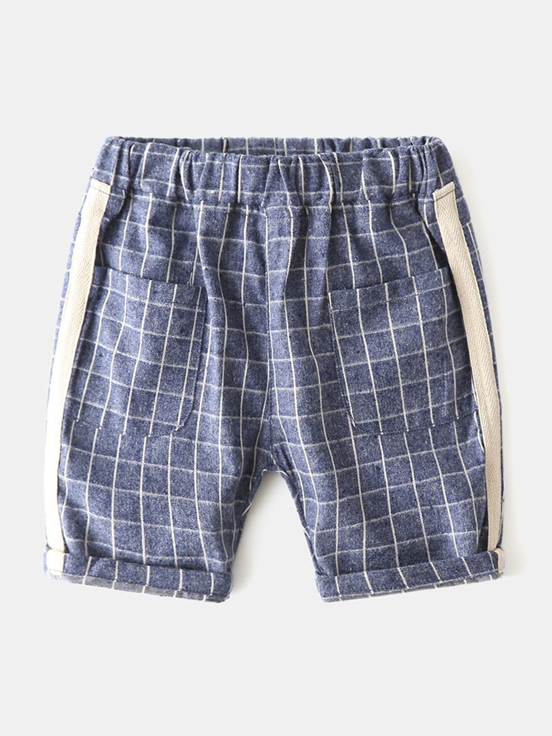 

StyleCast Boys Blue Checked Mid Rise Shorts