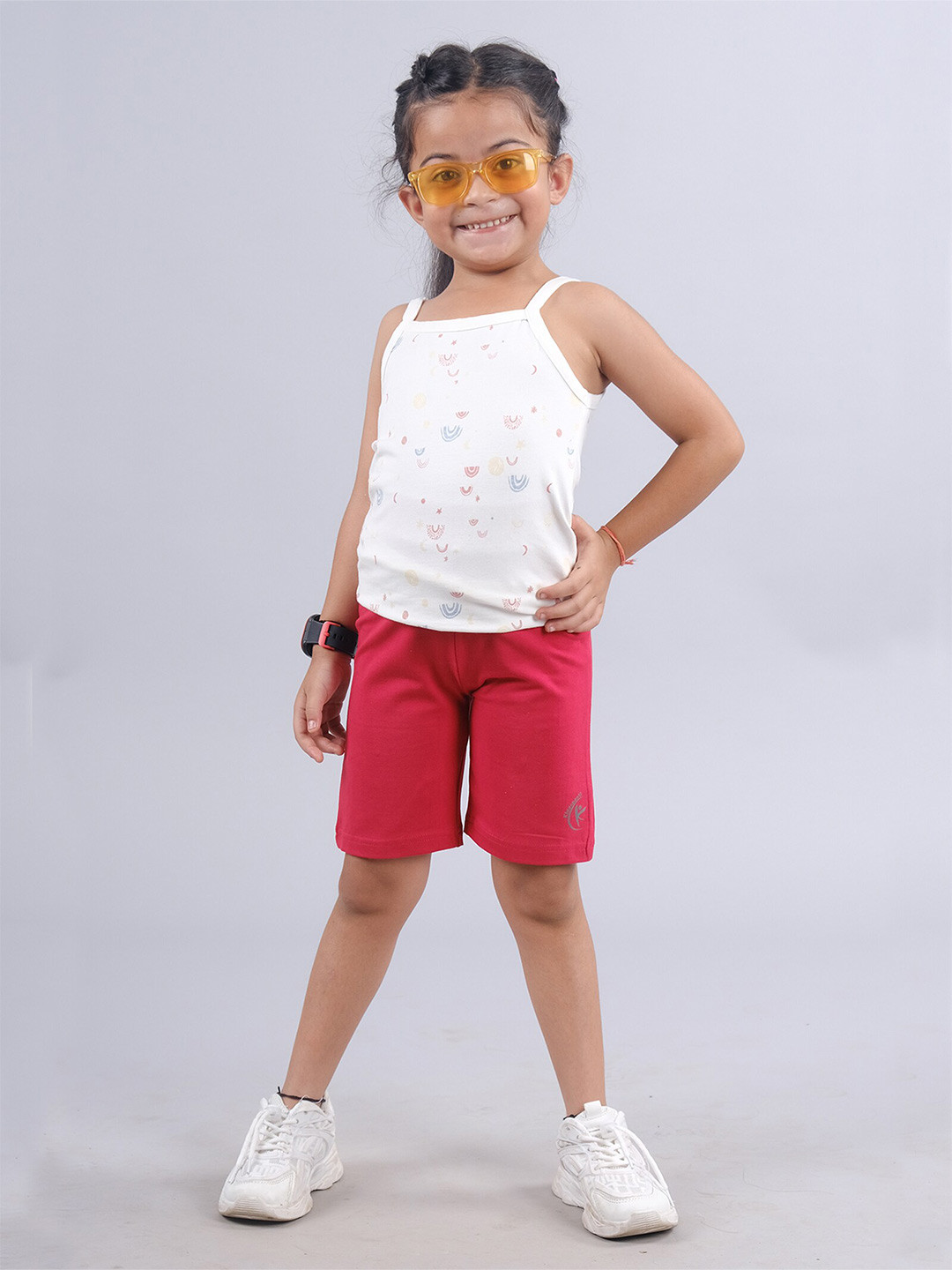 

KiddoPanti Girls Printed Top With Shorts, Off white