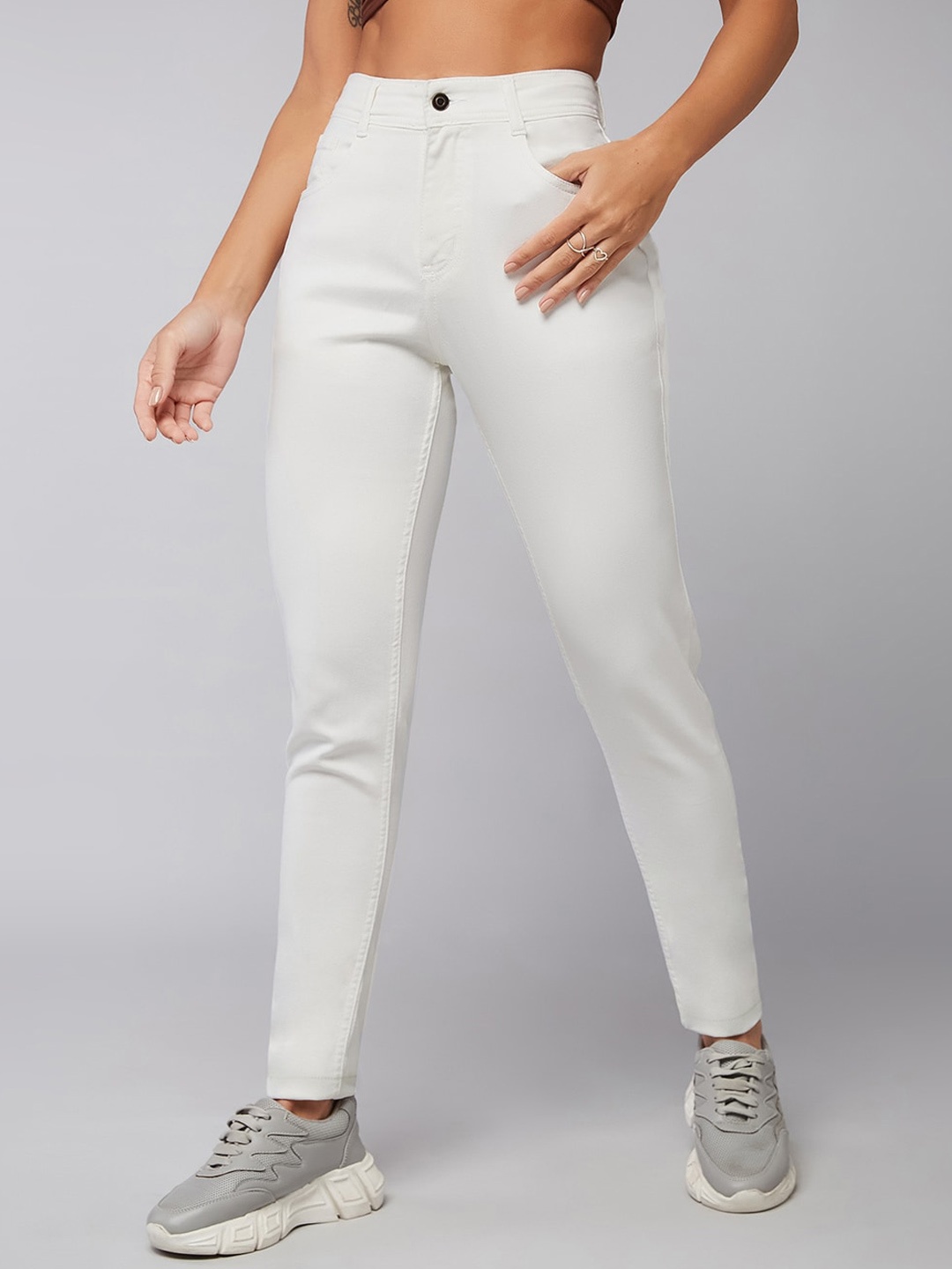 

DOLCE CRUDO Women Skinny Fit Clean Look Mid Rise Stretchable Jeans, White