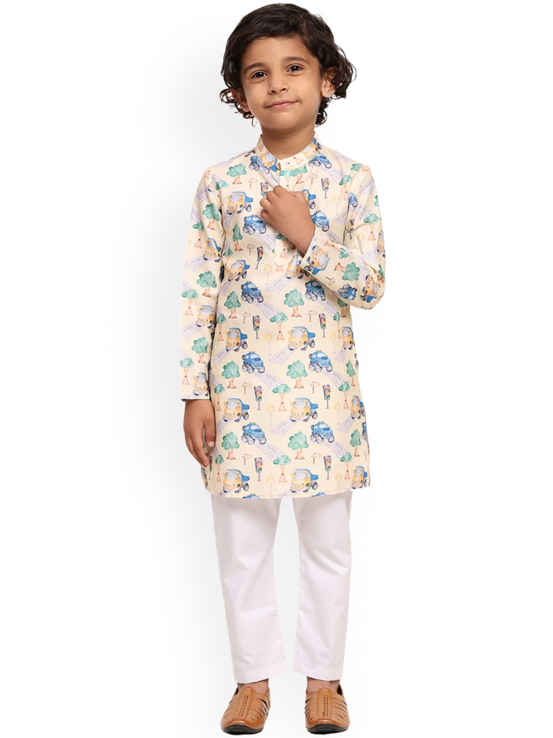 

BAESD Boys Abstract Printed Mandarin Collar Linen Straight Kurta With Pyjama, Yellow