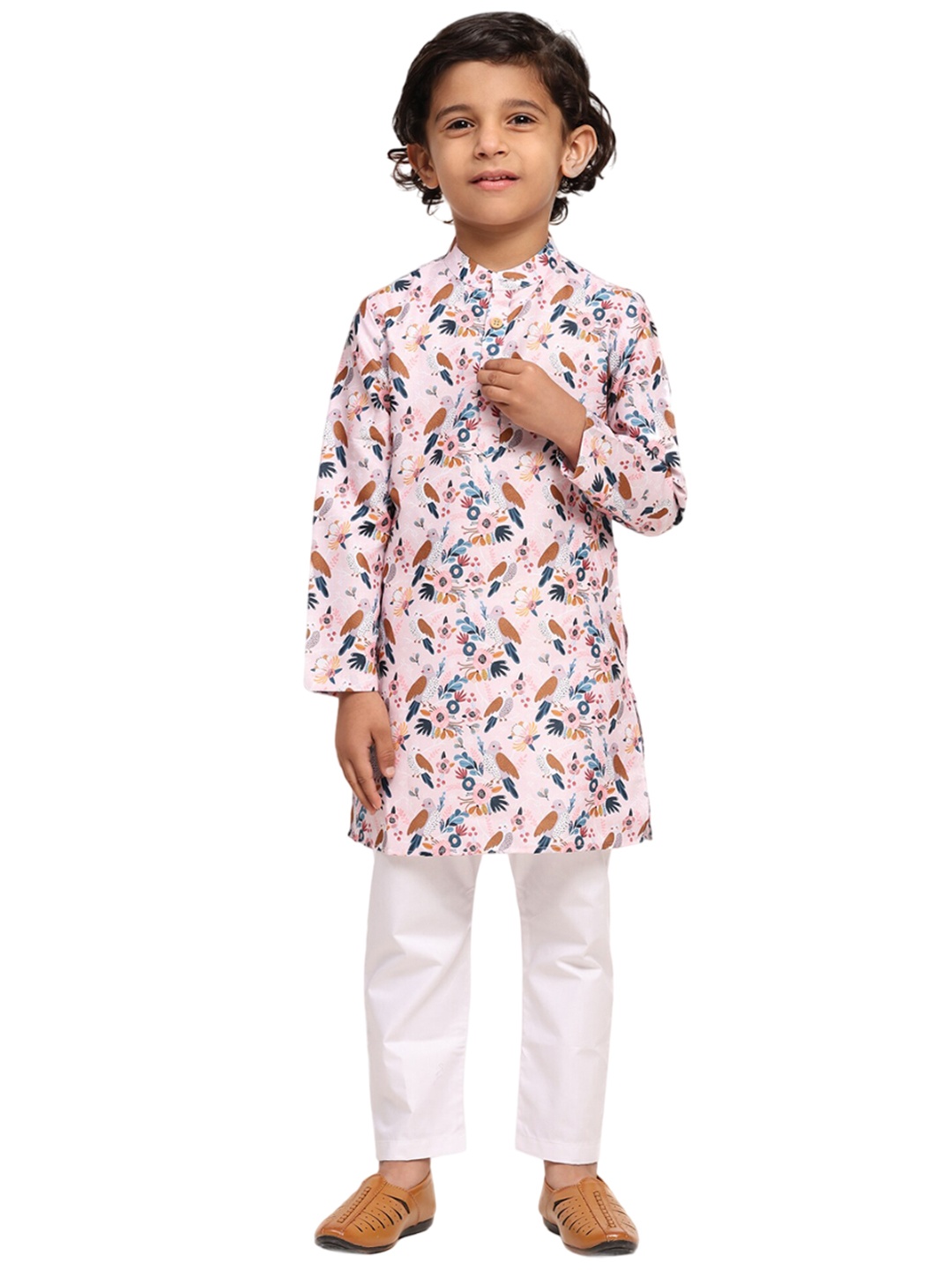 

BAESD Boys Floral Printed Mandarin Collar Linen Straight Kurta With Pyjama, Pink