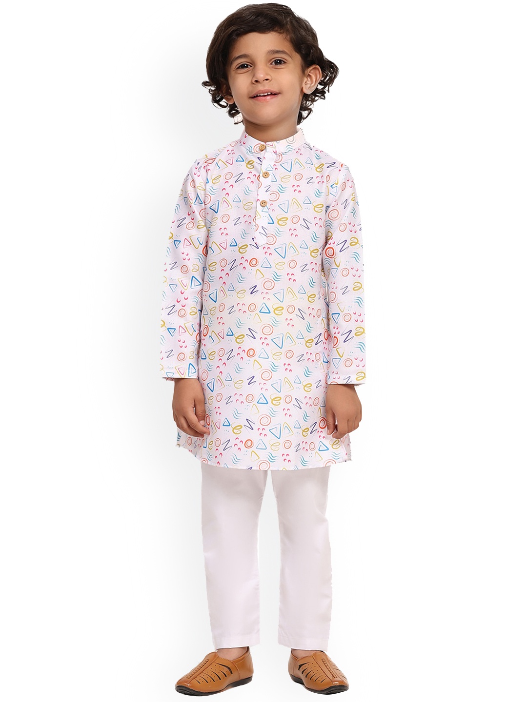 

BAESD Boys Abstract Printed Mandarin Collar Linen Straight Kurta With Pyjama, White