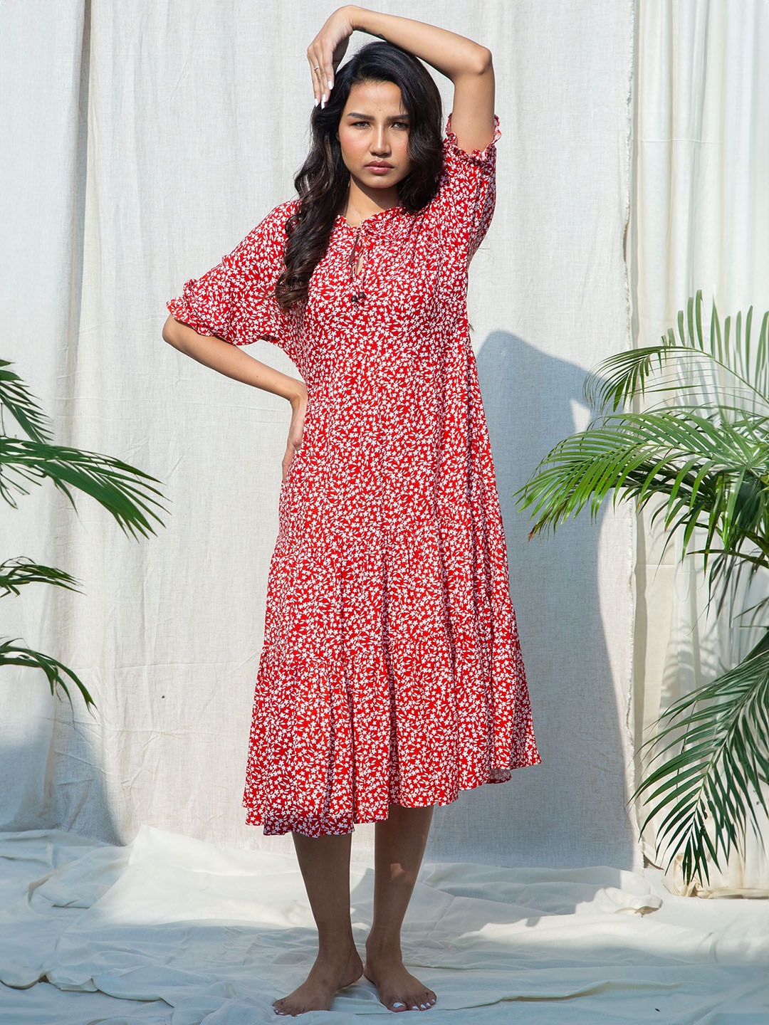 

Seryeon Floral Print Flared Sleeve Tie-Up Neck Liva A-Line Midi Dress, Red