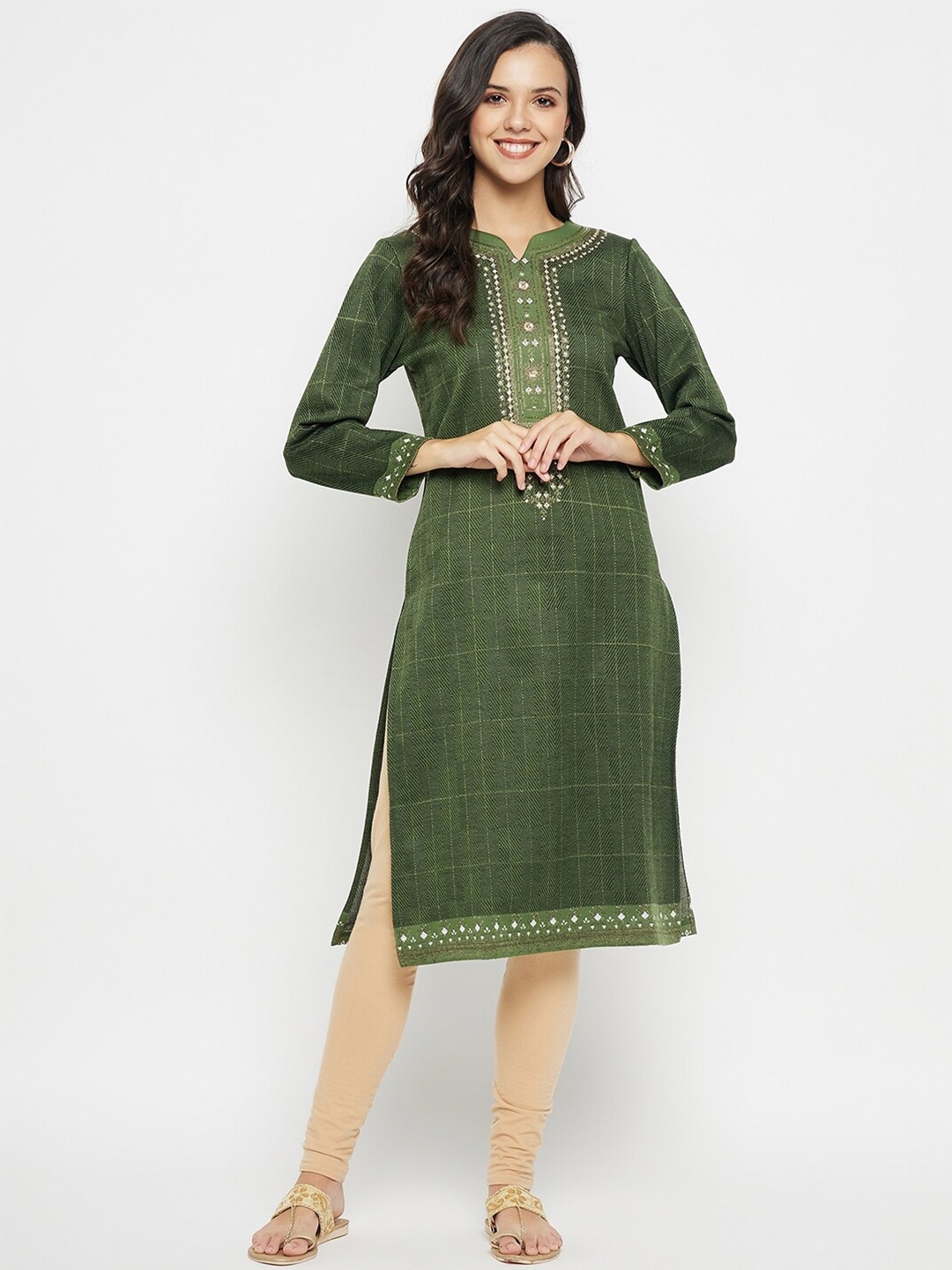 

TWIX Yoke Design Embellished Kurta, Green
