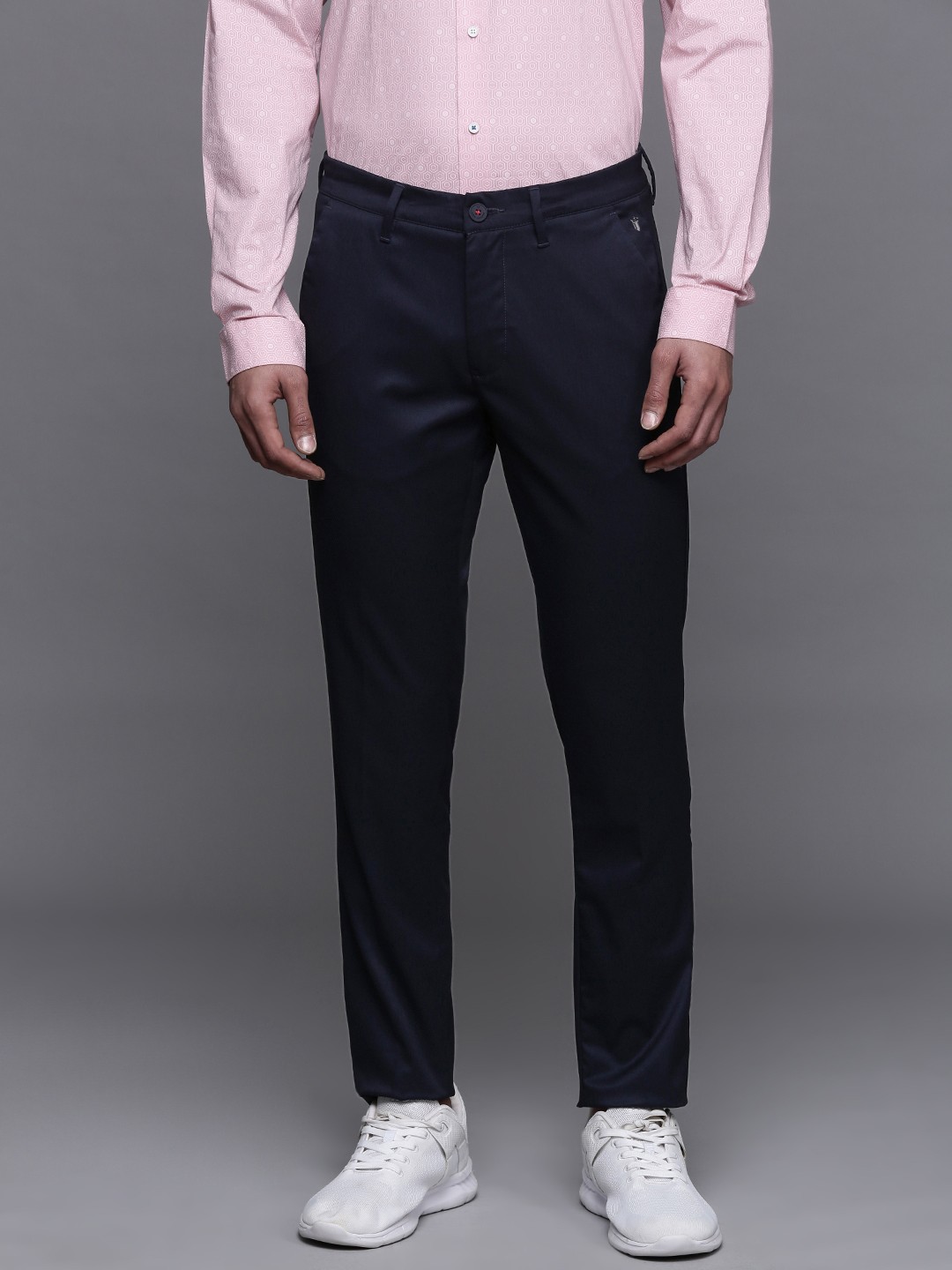 

Louis Philippe Ath.Work Men Tapered Fit Trousers, Navy blue