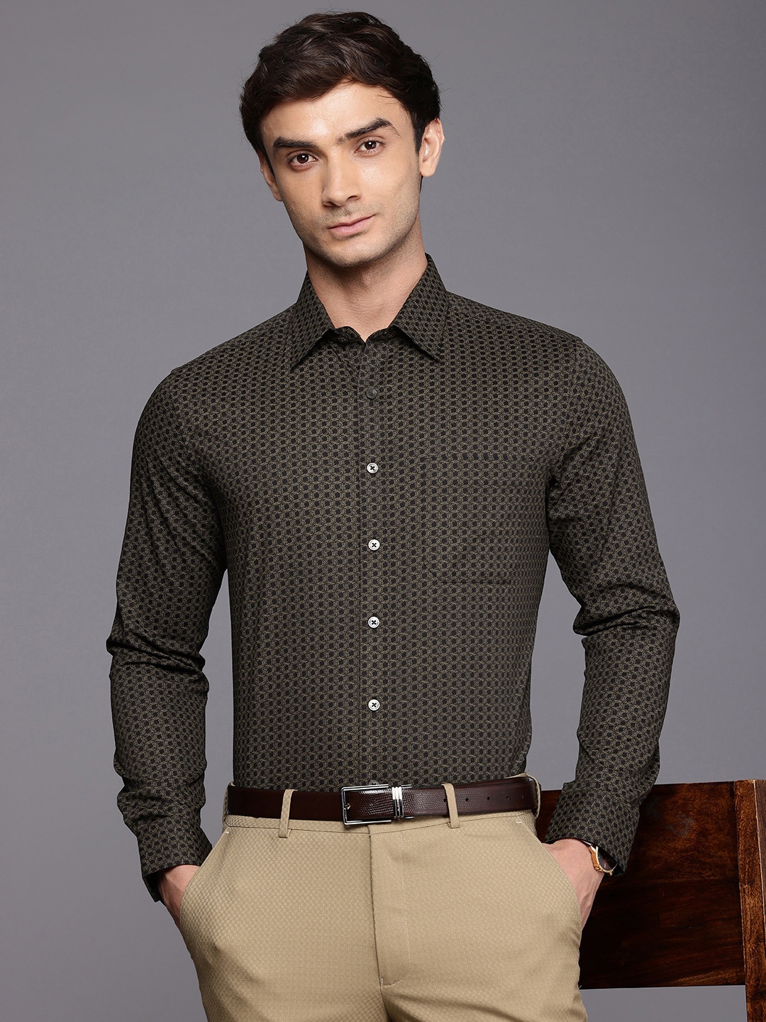 

Louis Philippe Slim Fit Printed Formal Shirt, Black