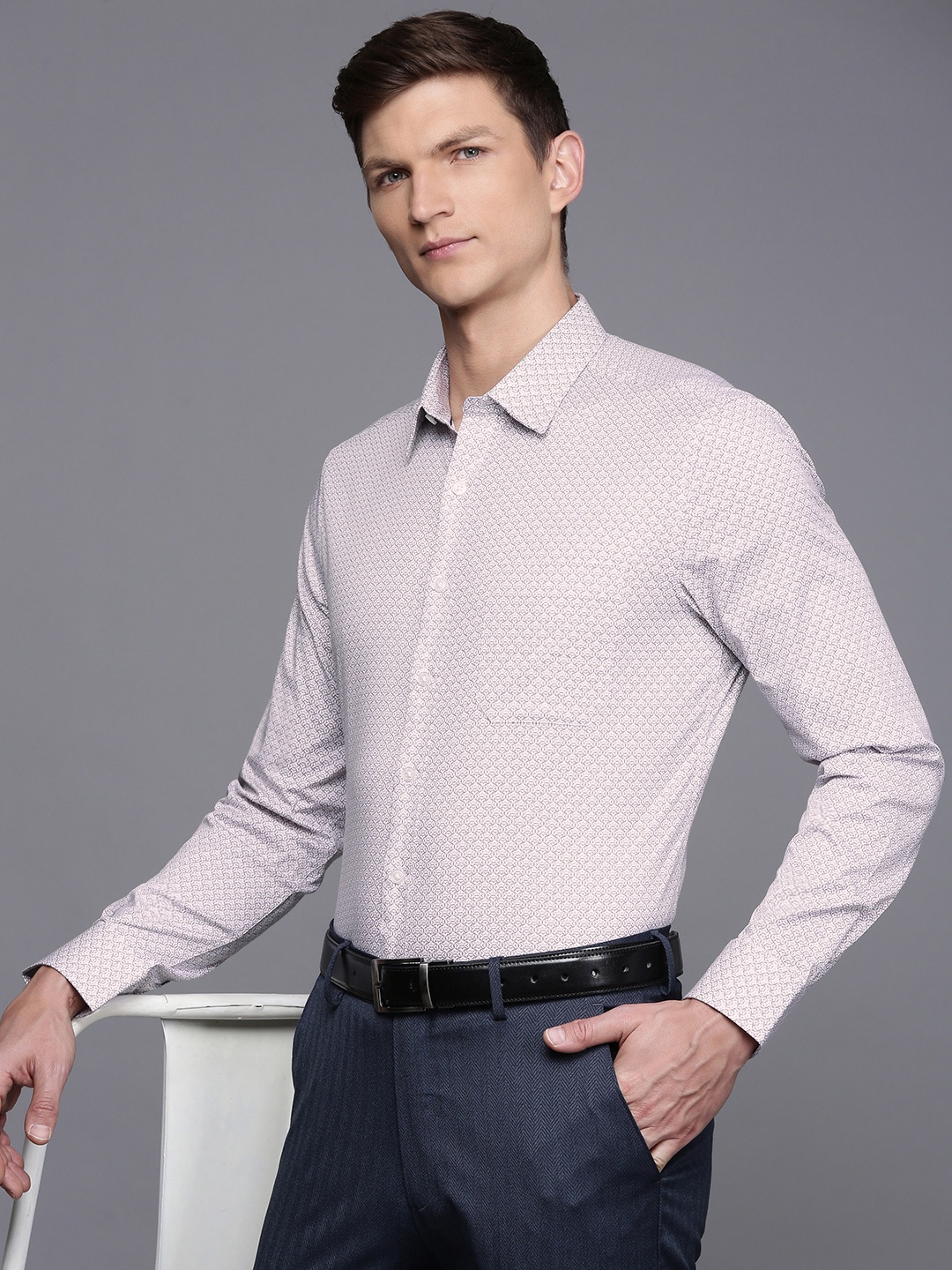 

Louis Philippe Slim Fit Geometric Printed Formal Shirt, White