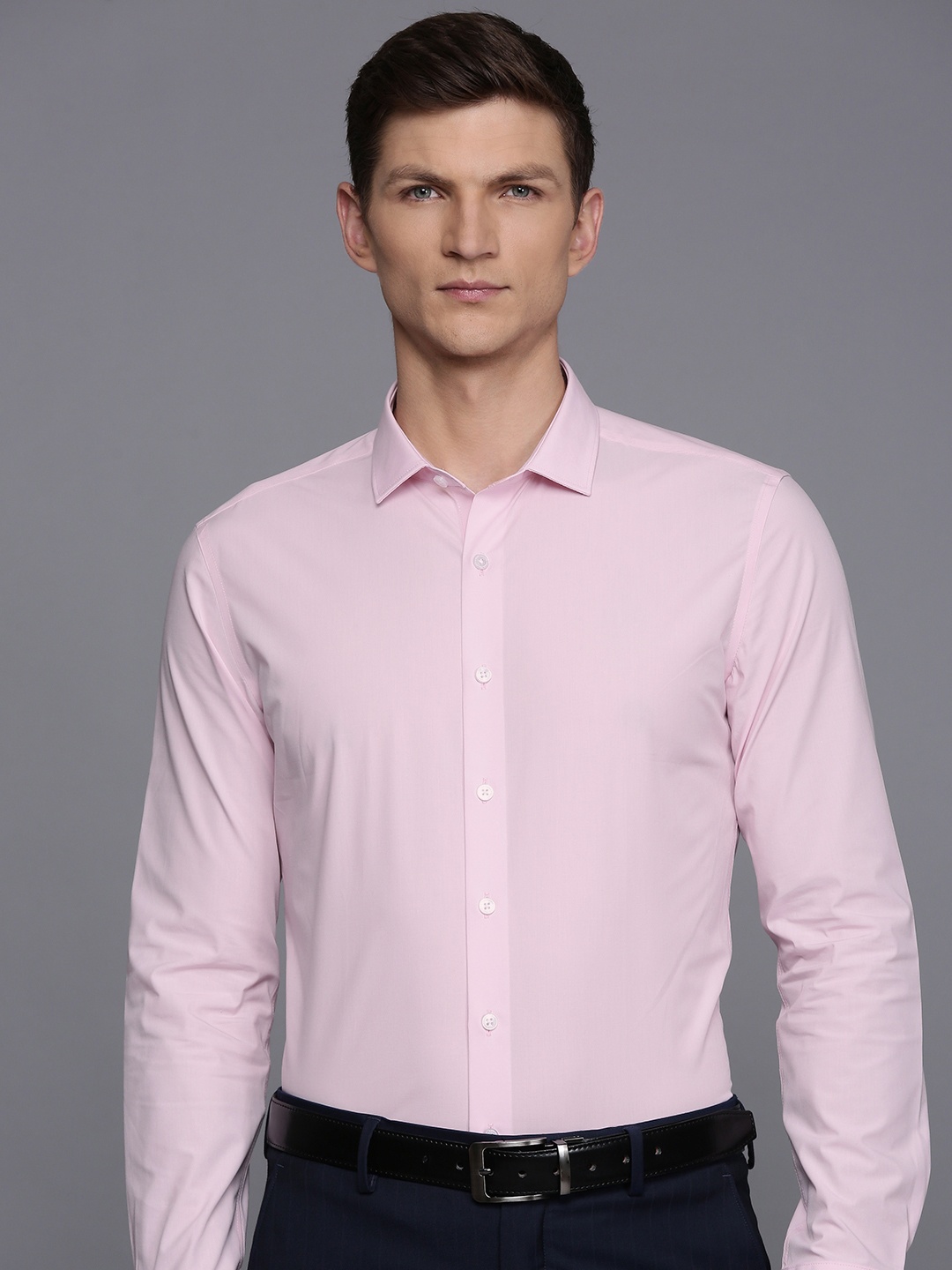 

Louis Philippe Slim Fit Opaque Formal Shirt, Pink