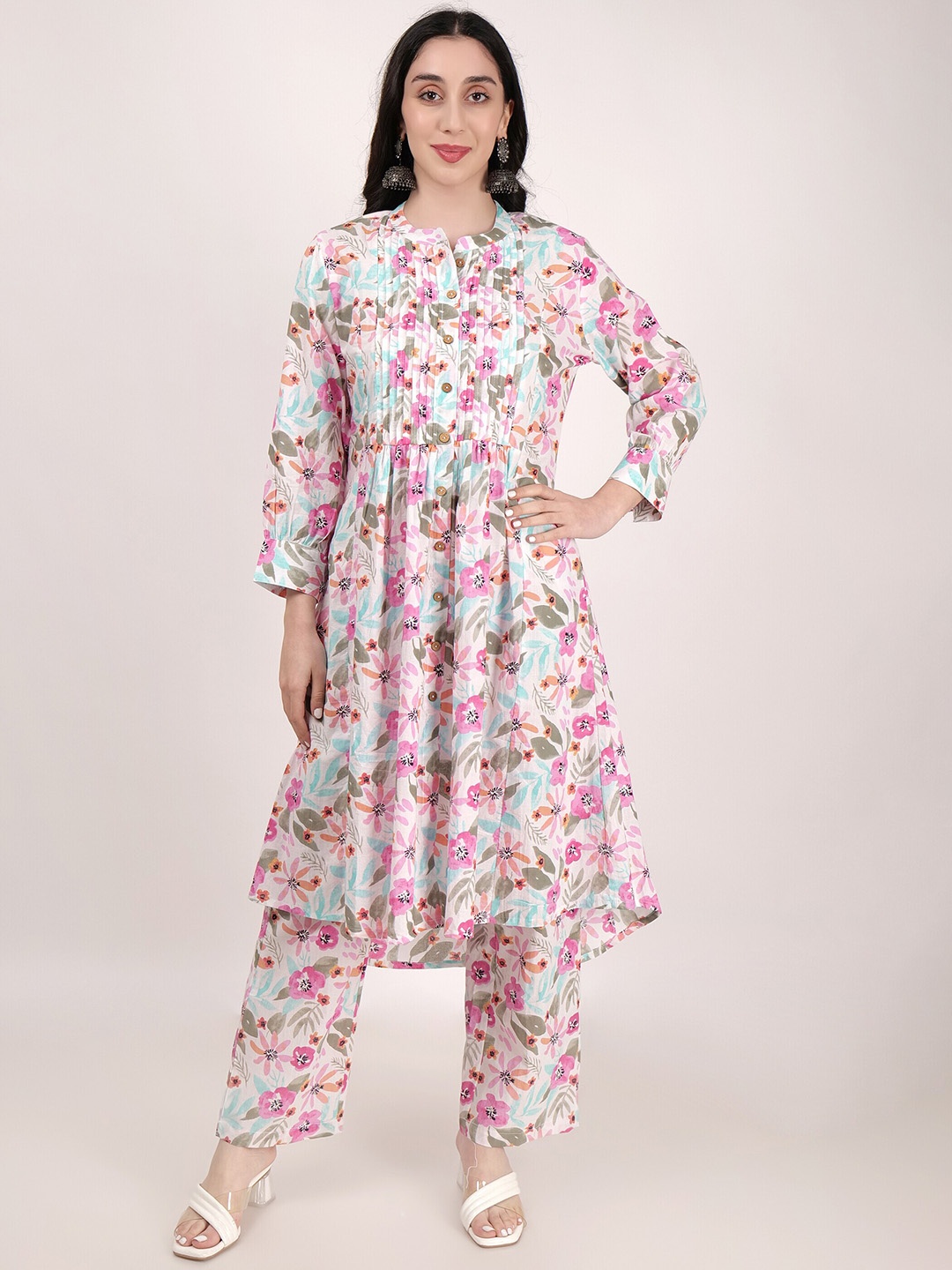 

SHIWANGI COUTURE Floral Printed Pure Cotton Kurta And Trouser Co-Ords, Pink