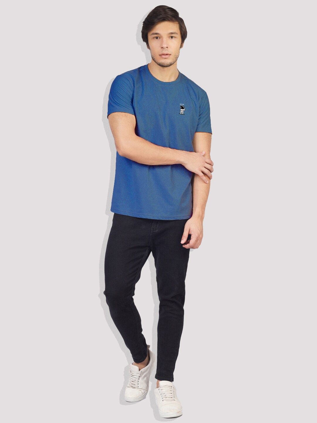 

Greylongg Round Neck T-Shirt, Blue