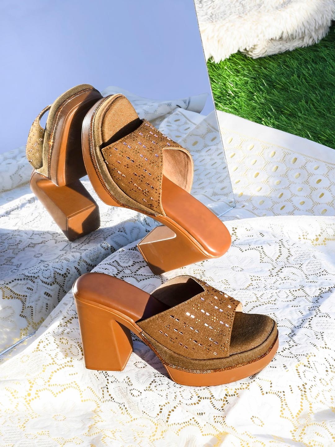 

Try Me Embellished Open Toe Platform Heels, Tan