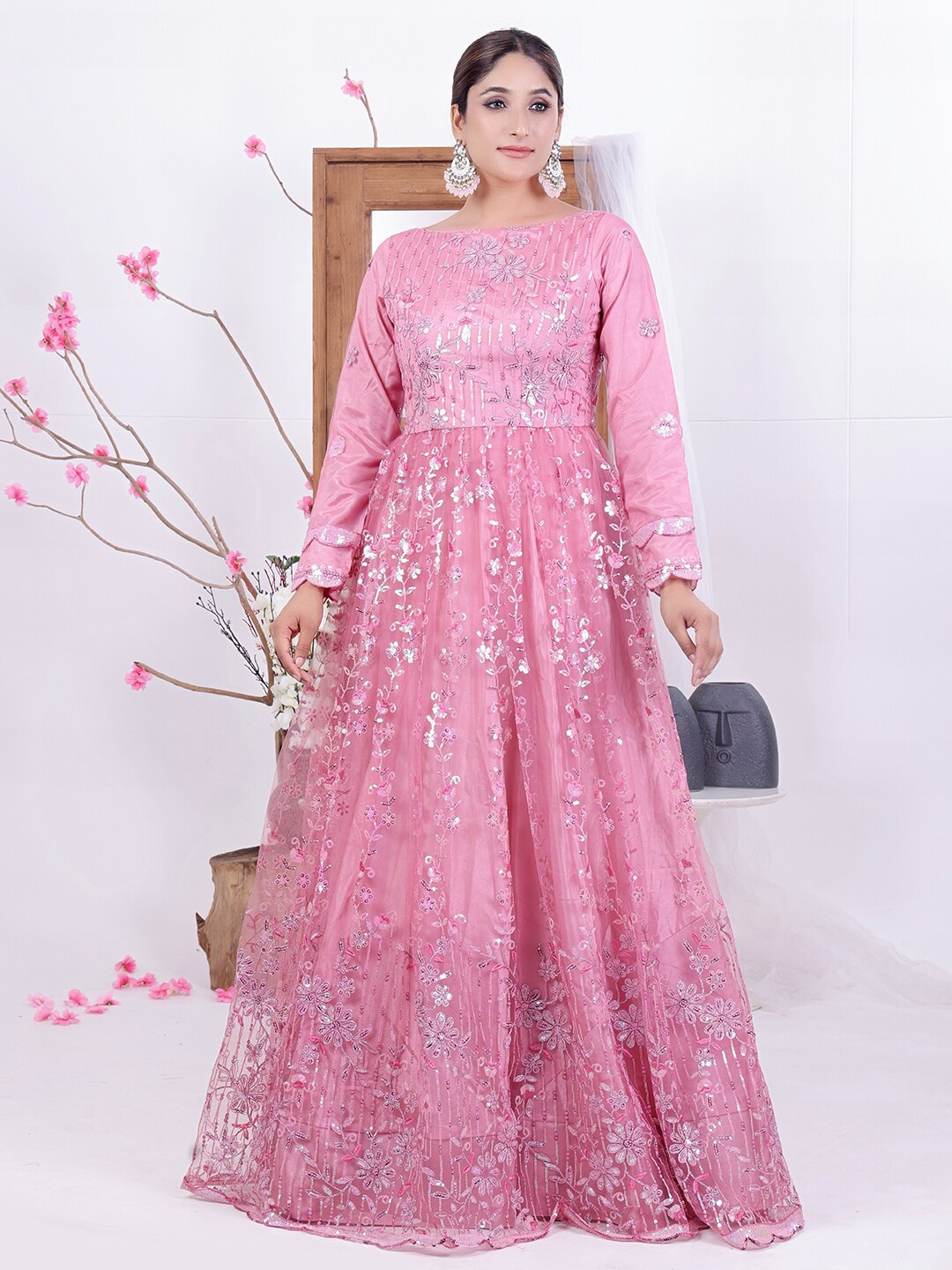 

Ethnovog Floral Embellished Maxi Dress, Mauve