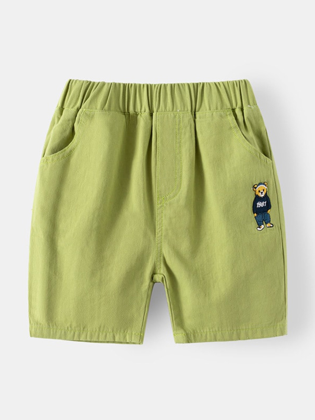 

StyleCast Green Boys Mid-Rise Cotton Shorts