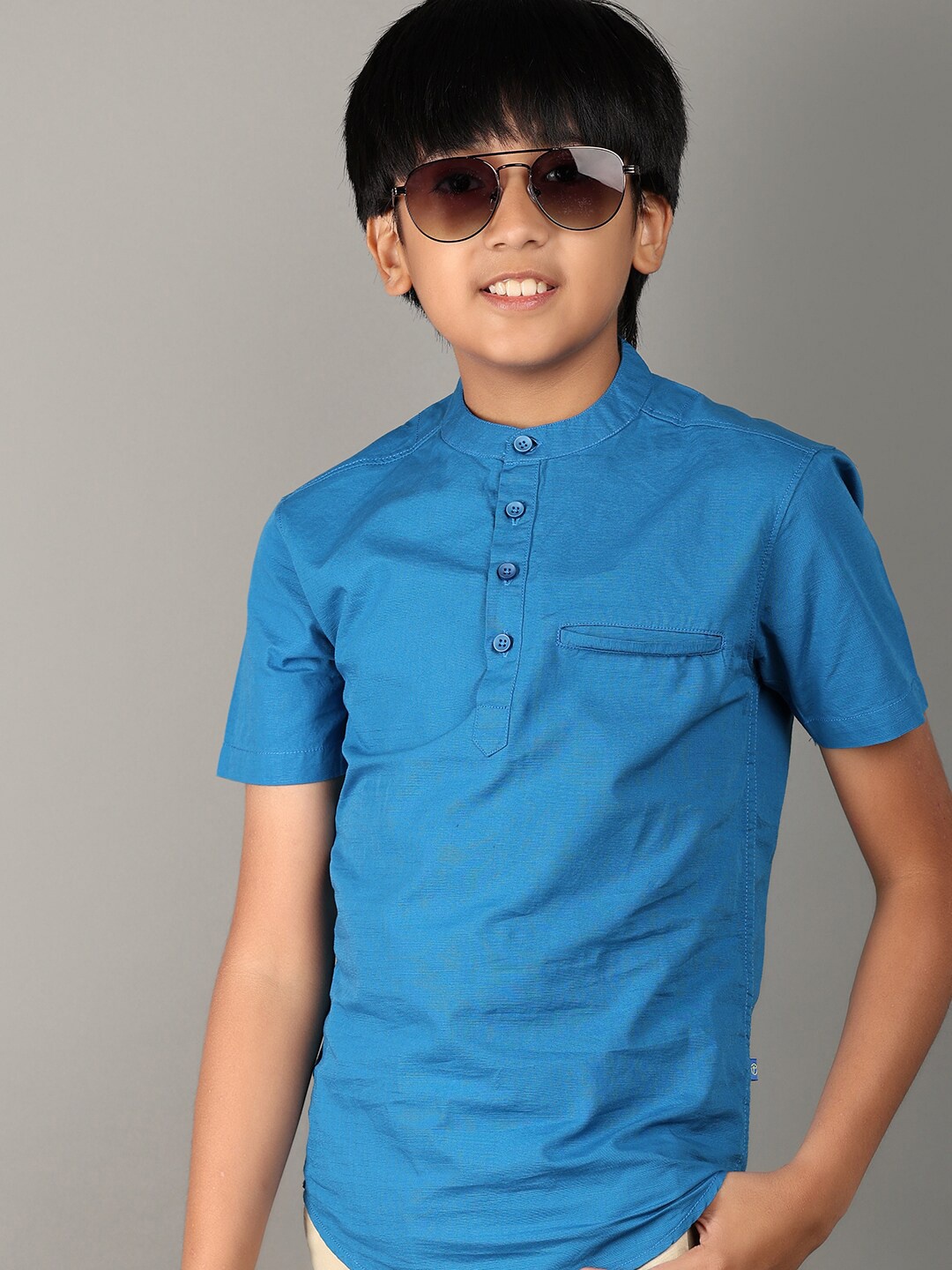 

V-Mart Boys Mandarin Collar Short Sleeves Casual Shirt, Blue