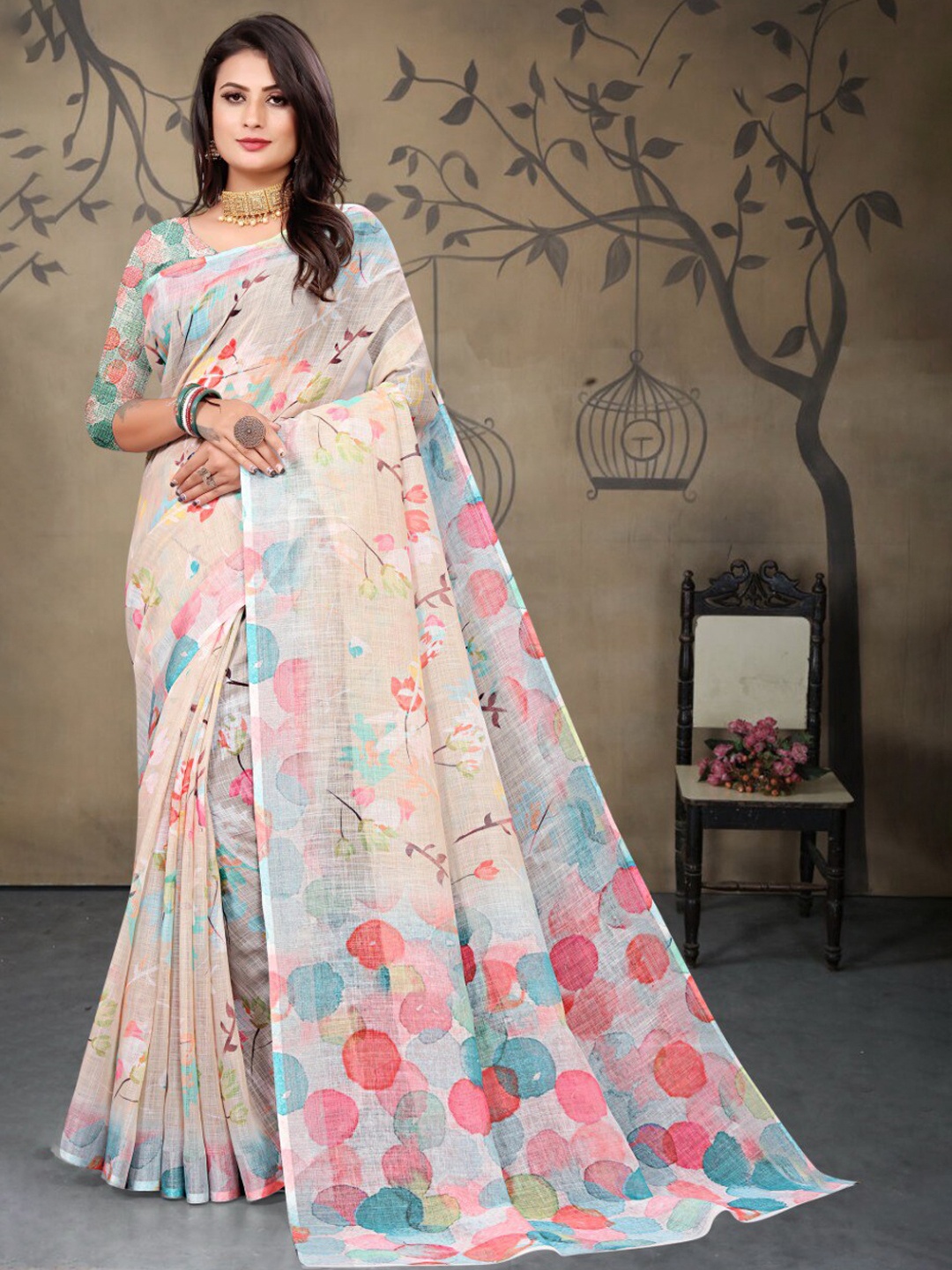 

Fevinaa Floral Linen Blend Saree, Beige