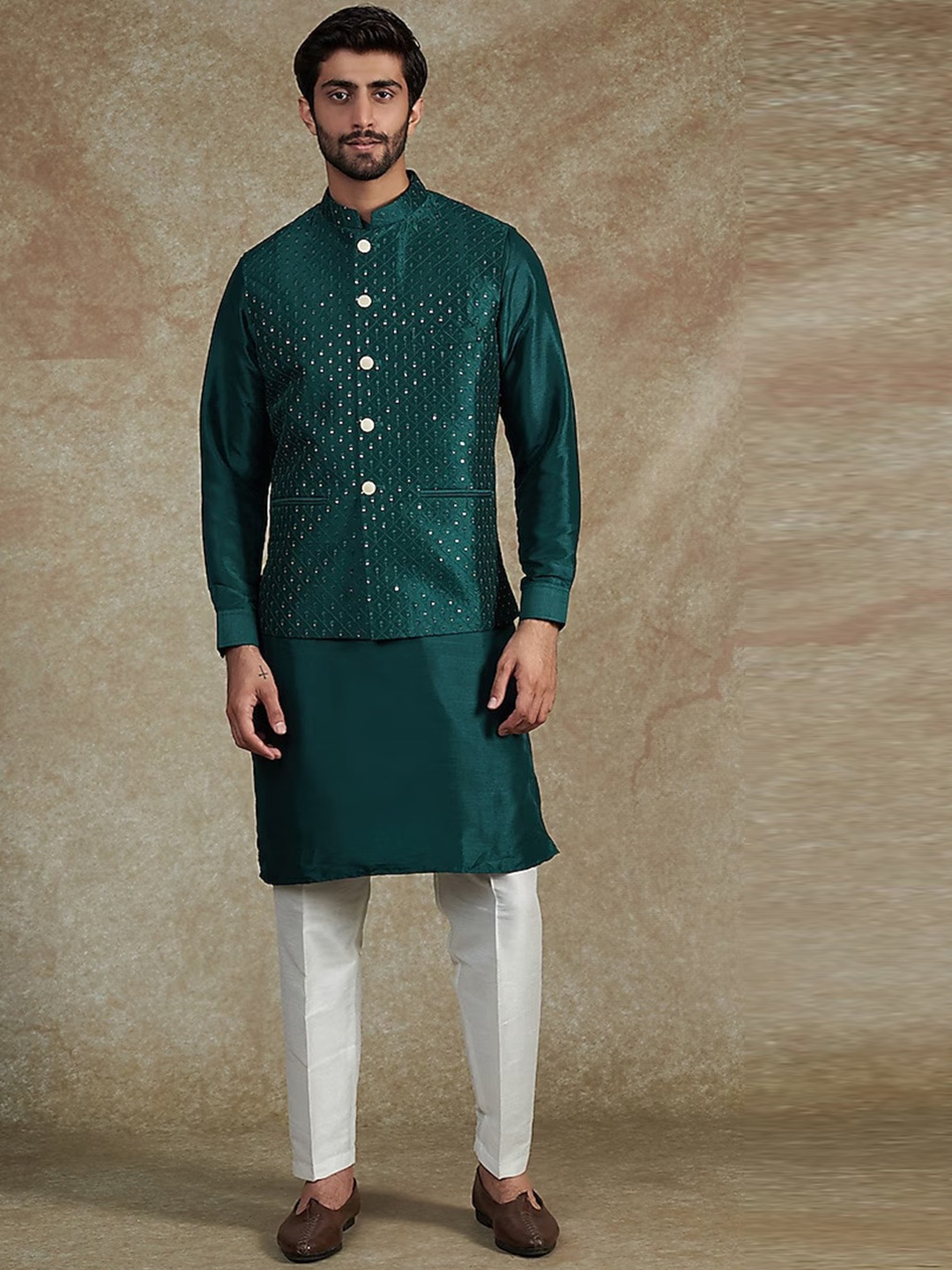 

RNG Safawala Mandarin Collar Regular Sequinned Raw Silk Kurta with Trouser & Jacket, Blue