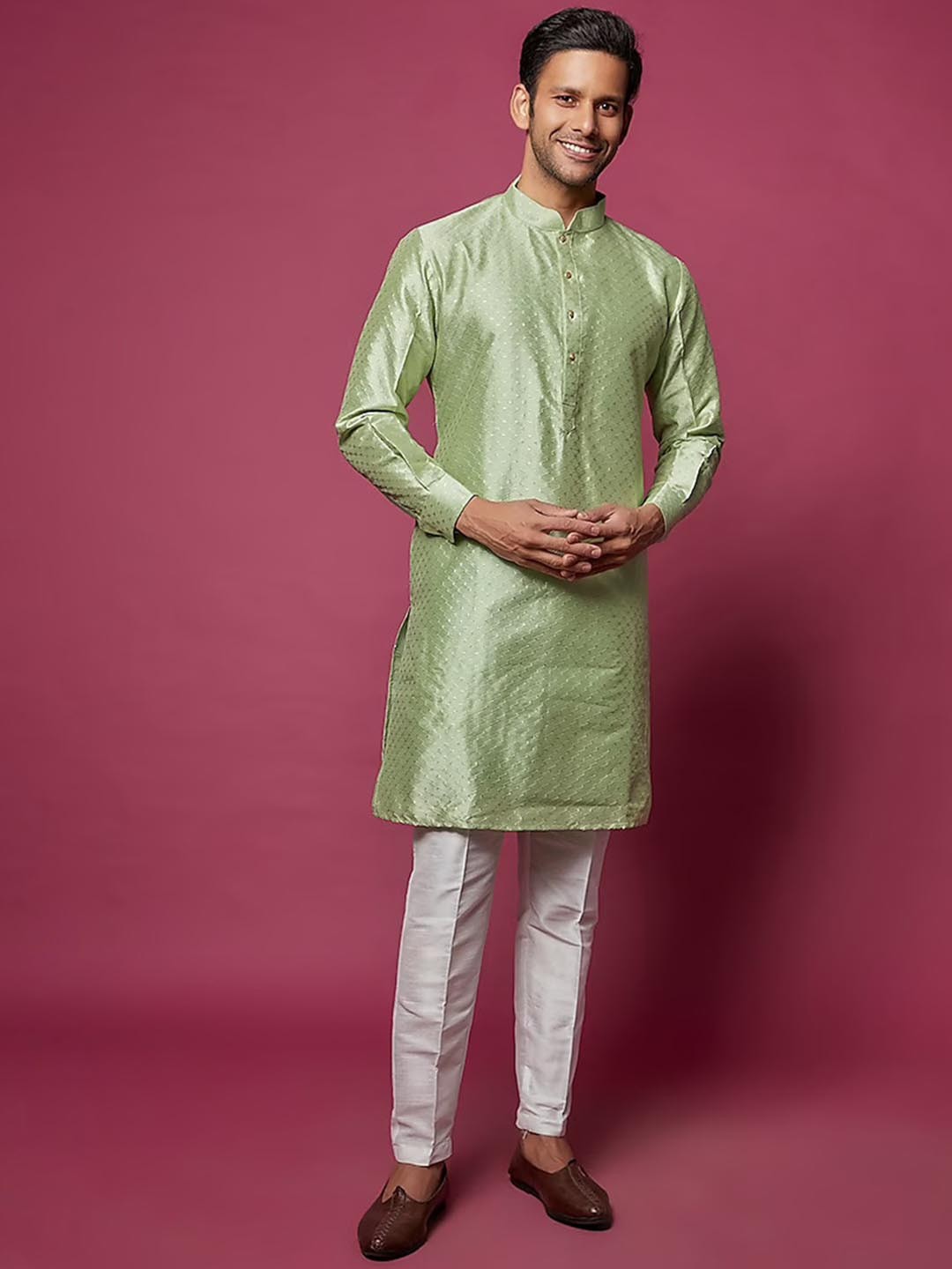 

RNG Safawala Ethnic Motifs Woven Design Zari Dupion Silk Straight Kurta With Trousers, Green