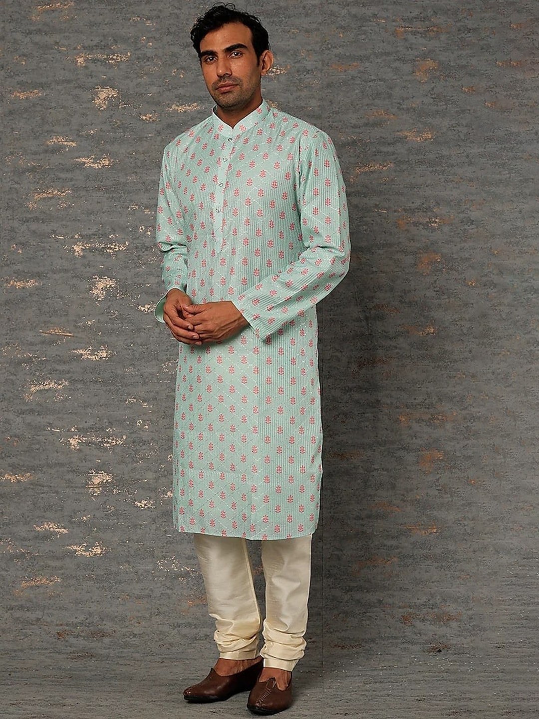 

RNG Safawala Floral Printed Mandarin Collar Straight Kurta With Churidar, Blue