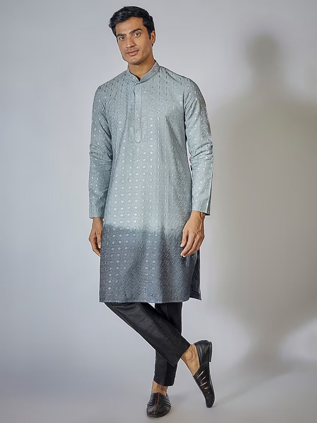 

RNG Safawala Embroidered Regular Thread Work Pure Cotton Kurta with Trousers, Blue