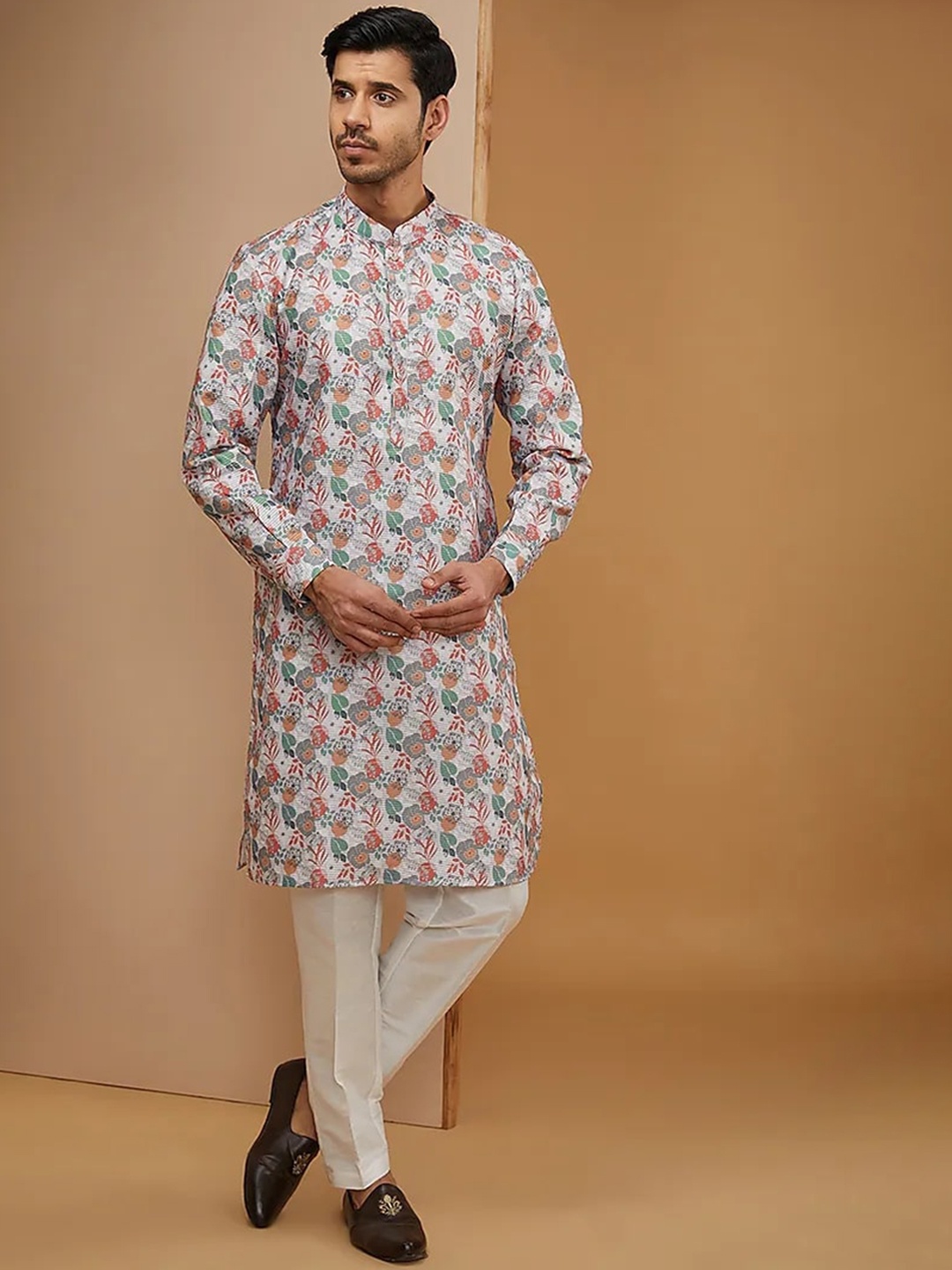 

RNG Safawala Floral Printed Regular Dupion Silk Straight Kurta With Trousers, White