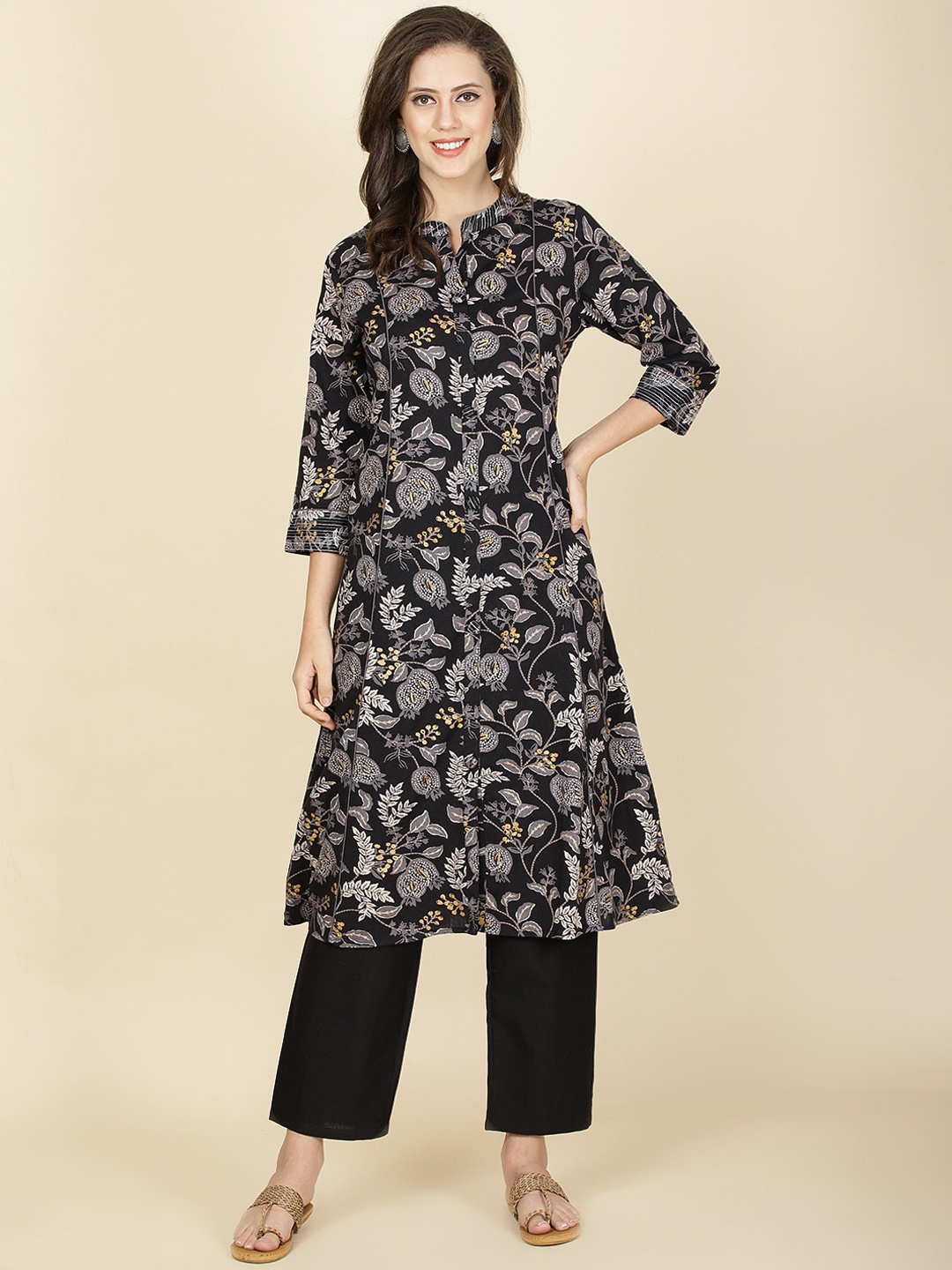 

Meena Bazaar Floral Printed Mandarin Collar Regular A-Line Kurta With Trousers, Black