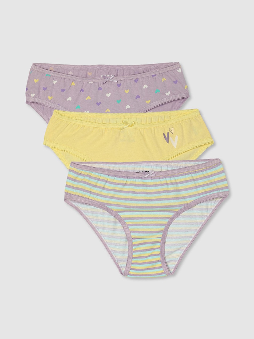 

max Girls Pack Of 3 Conversational Printed Basic Briefs, Yellow