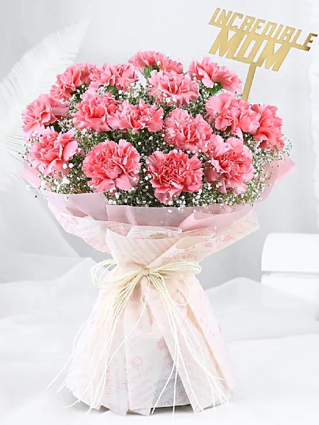 

fnp Pink 15 Pieces Carnation Fresh Flowers Bouquet