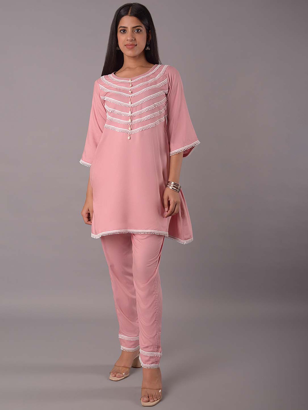 

Utsav Fashion Embroidered Regular Beads and Stones Kurta with Trousers & With Dupatta, Peach
