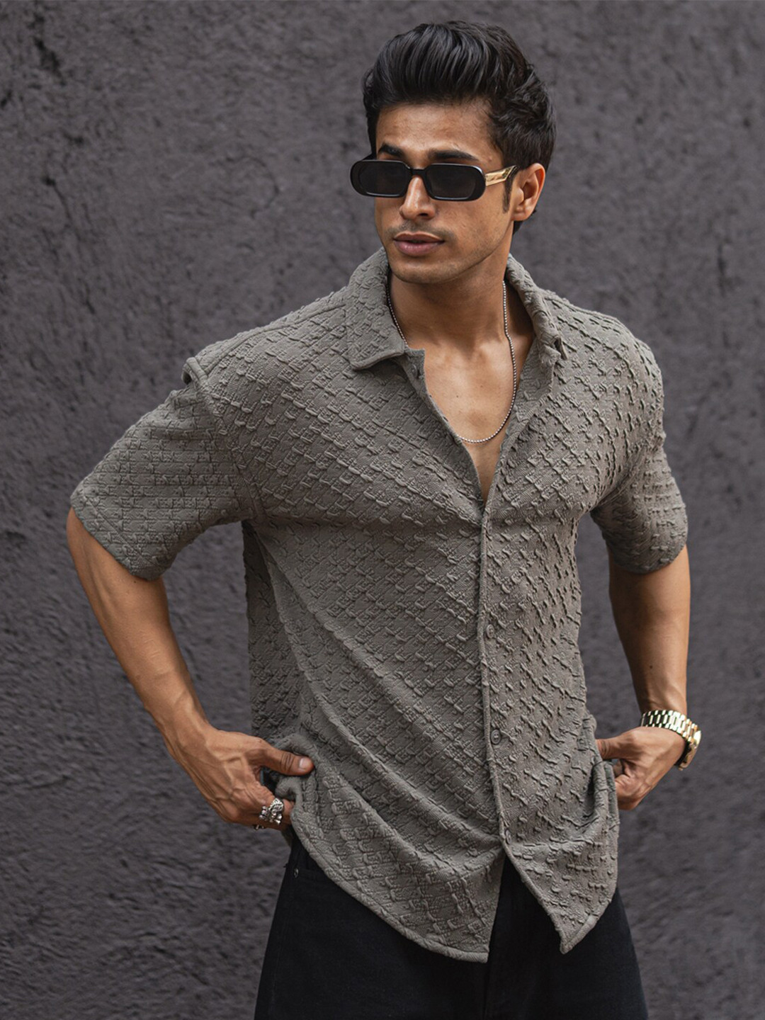 

Powerlook Grey Textured Self Design Oversized Casual Shirt