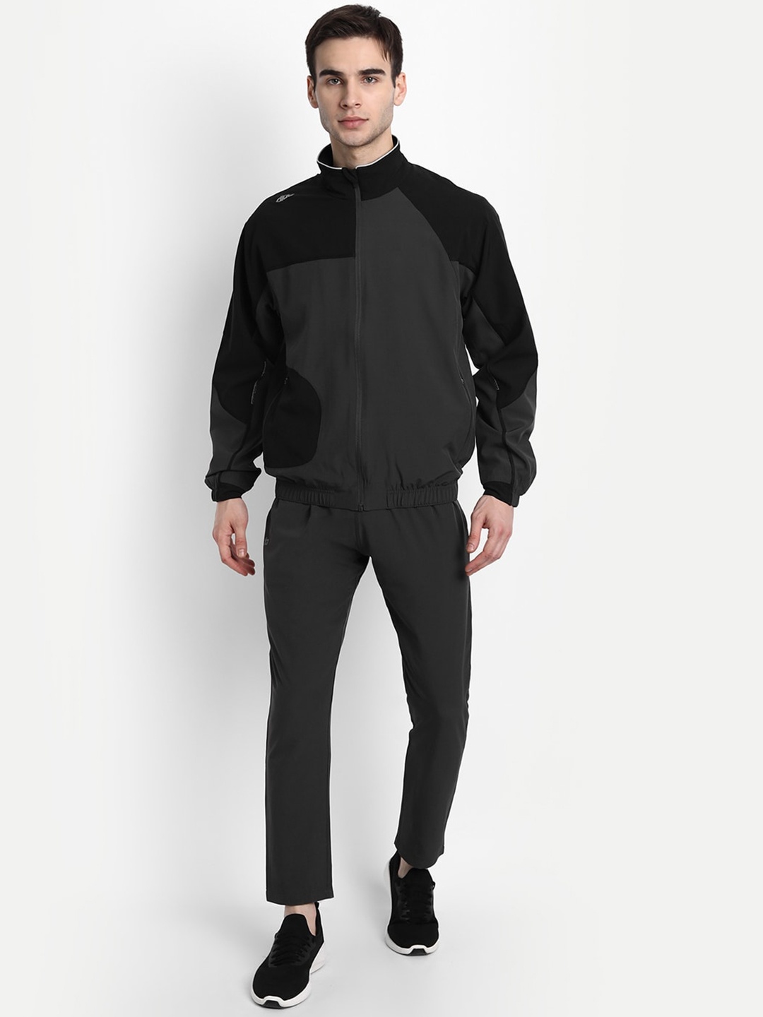 

DIDA Quick-Dry Light Weight Tracksuit, Charcoal
