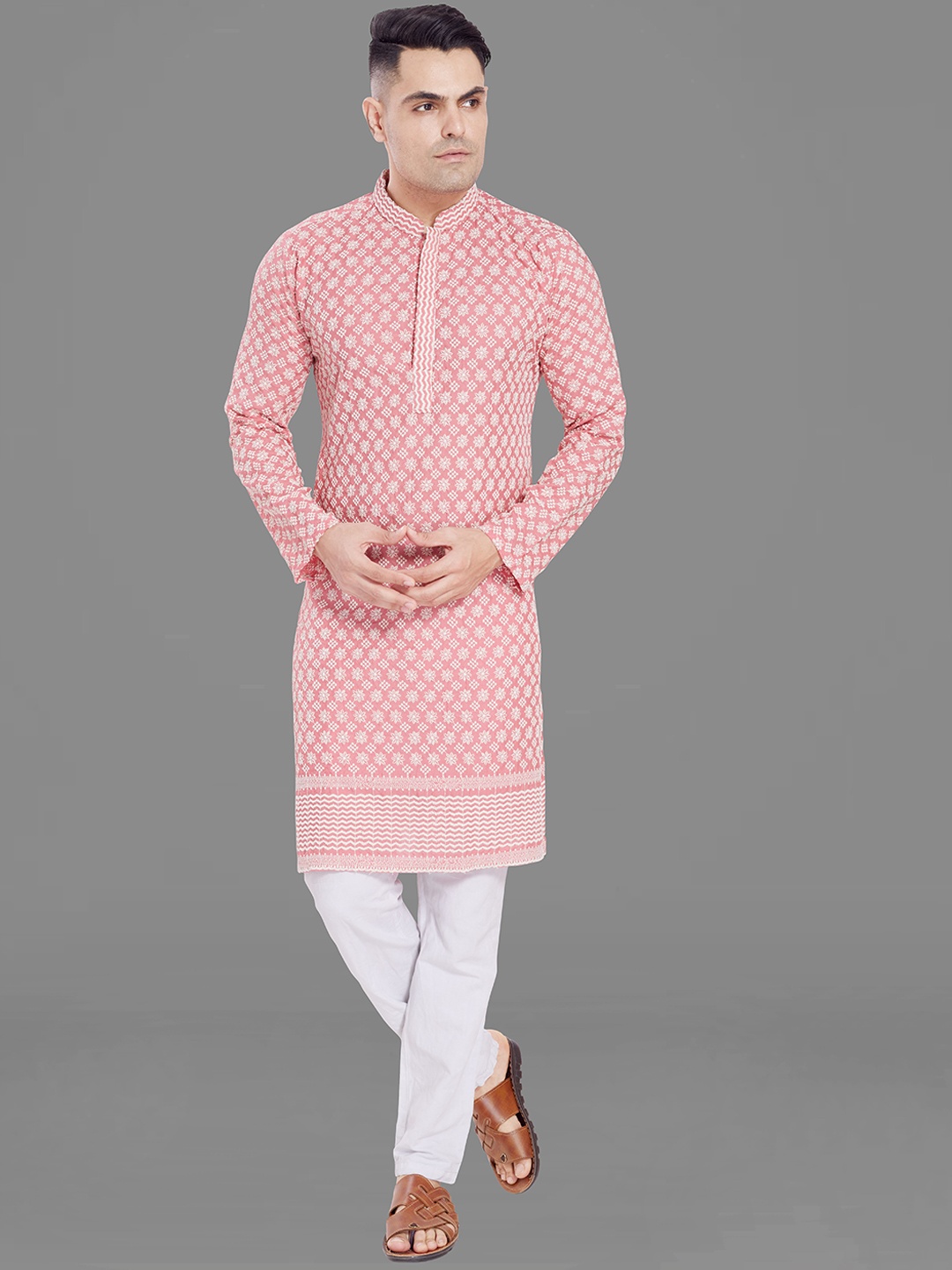 

Rani Saahiba Ethnic Motifs Thread Work StrigthKurta, Coral