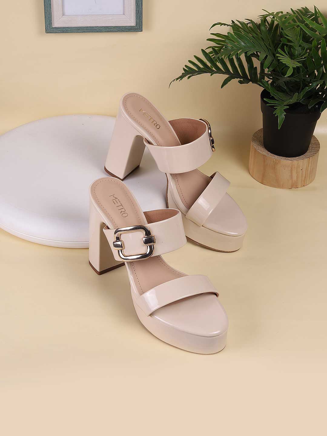 

Metro Open Toe Platform Heels, Beige