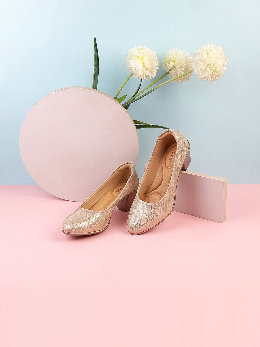 

Mochi Printed Round Toe Block Heeled Pumps, Gold