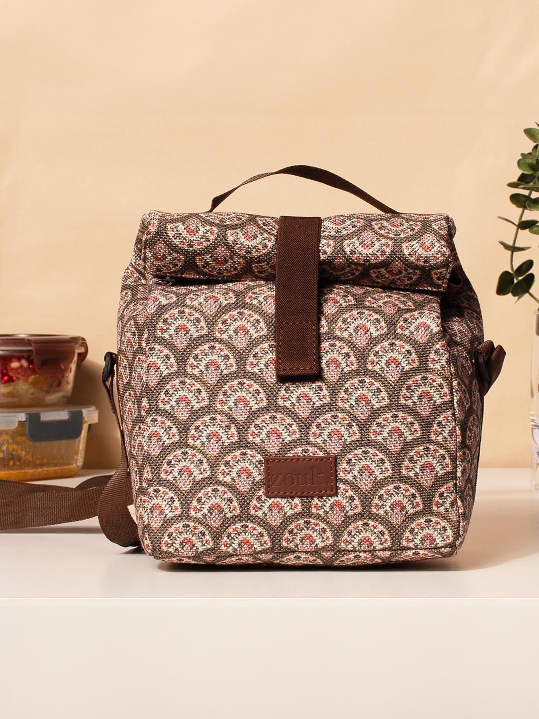 

ZOUK Fatehpur Fresco Printed Insulated Roll Up Lunch Bag, Brown