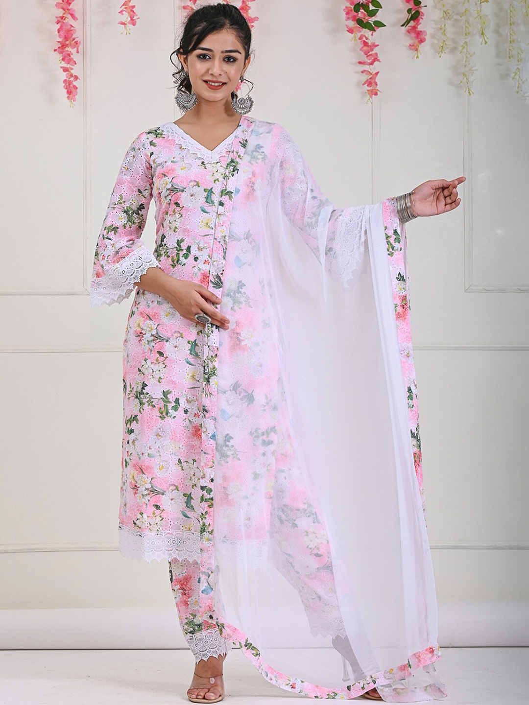 

KHIZAN V Neck Flared Sleeves Floral Printed Straight Kurta with Trouser & Dupatta, Pink