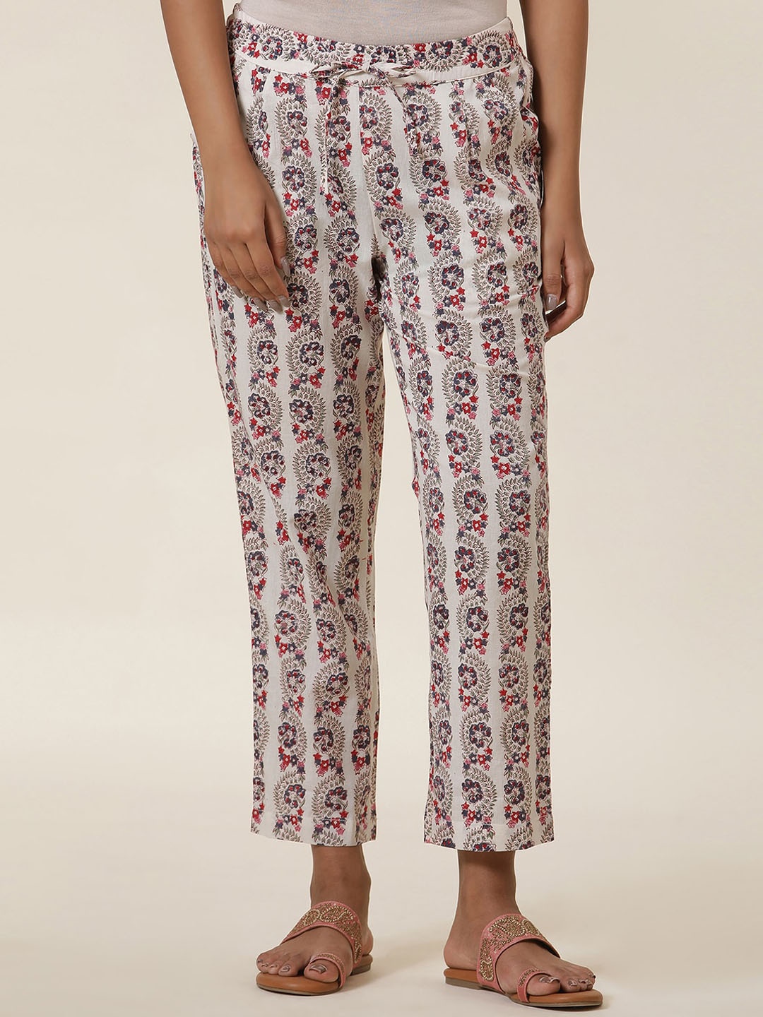 

W White Women Ethnic Motifs Printed Mid-Rise Cotton Trousers