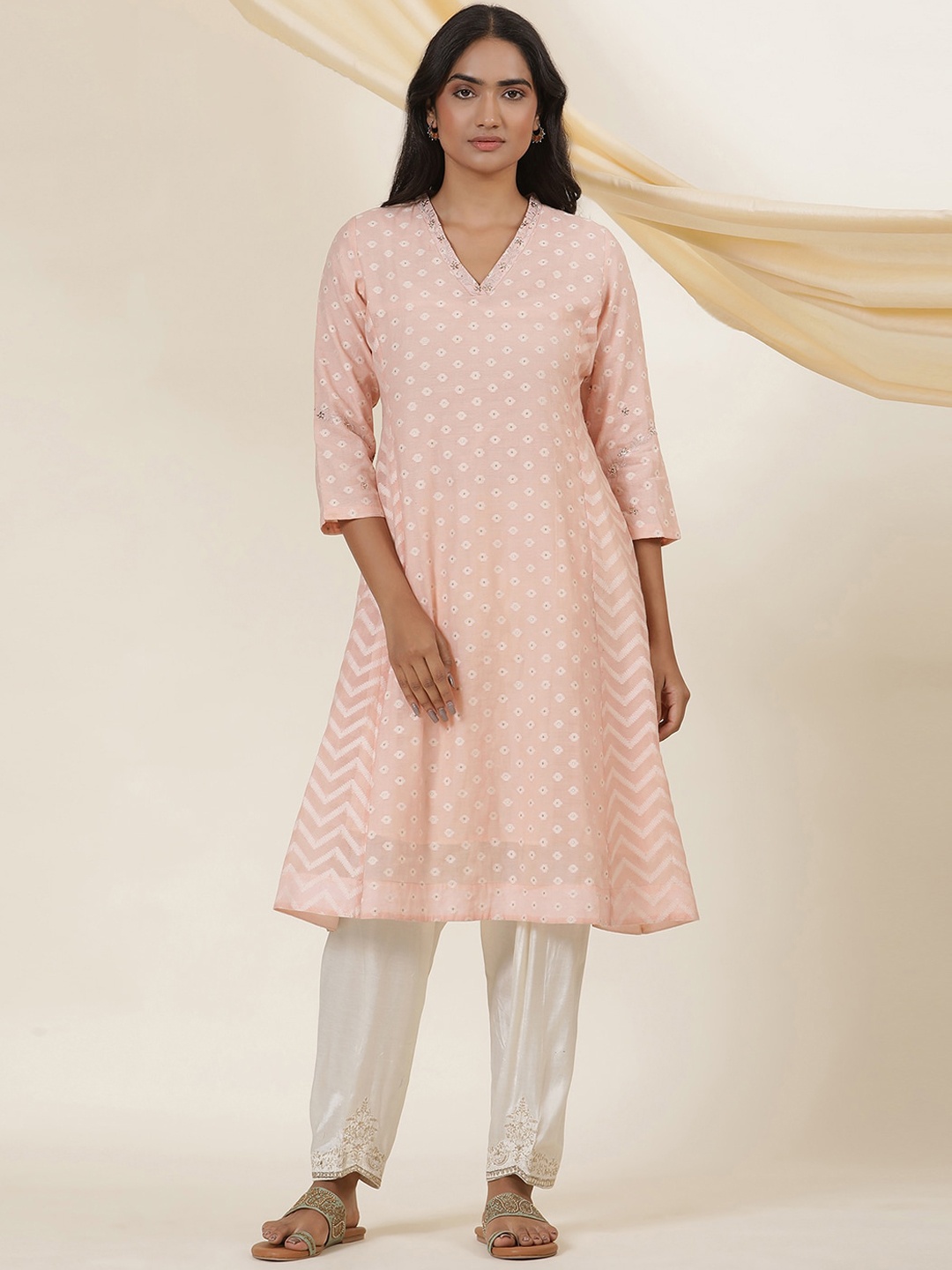 

W Pink Ethnic Motifs Woven Design Thread Work Panelled A-Line Kurta