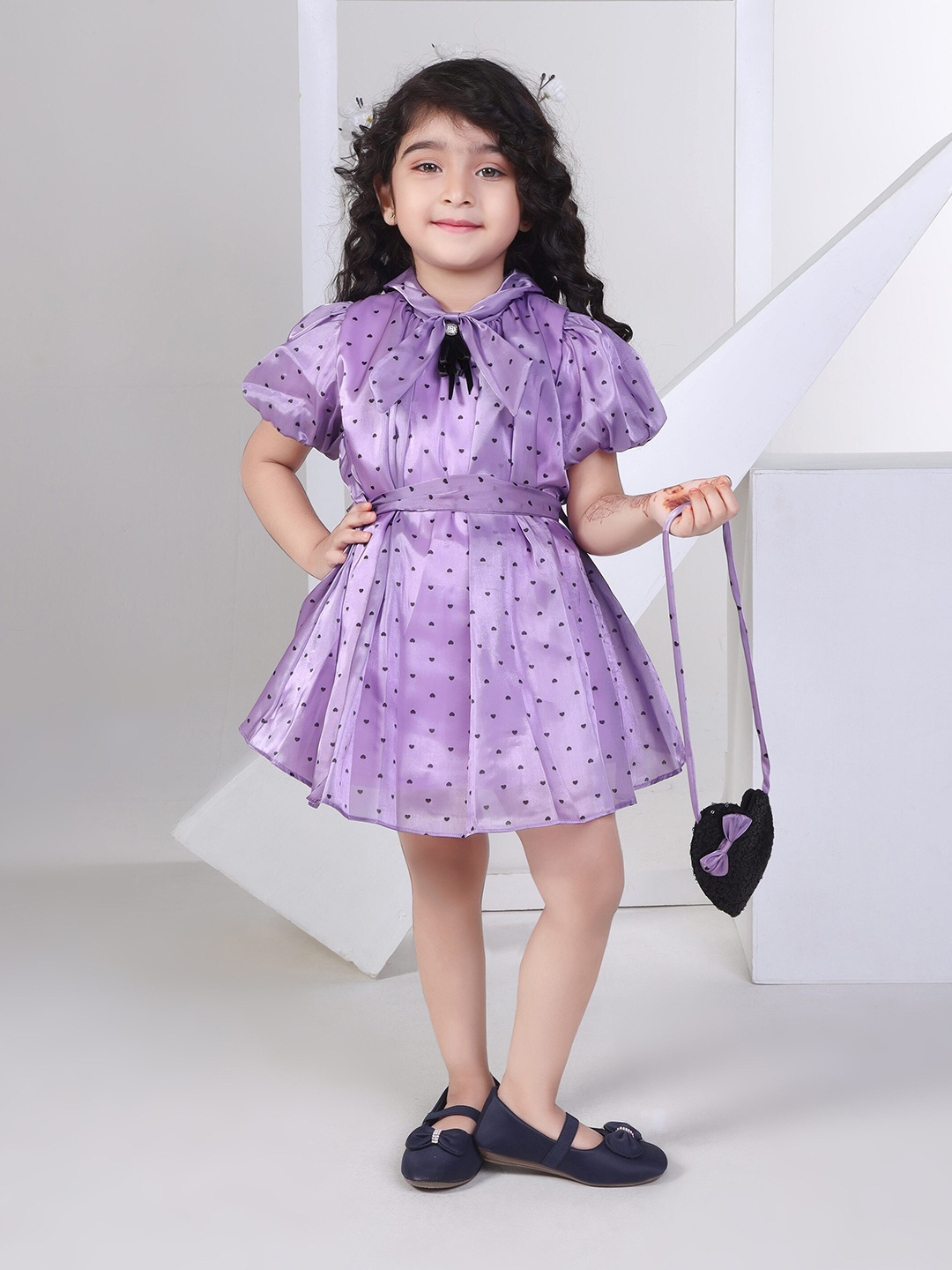 

Peppermint Velveteen Heats Girls printed Tie-Up Neck Puff Sleeve Fit & Flare Dress, Purple