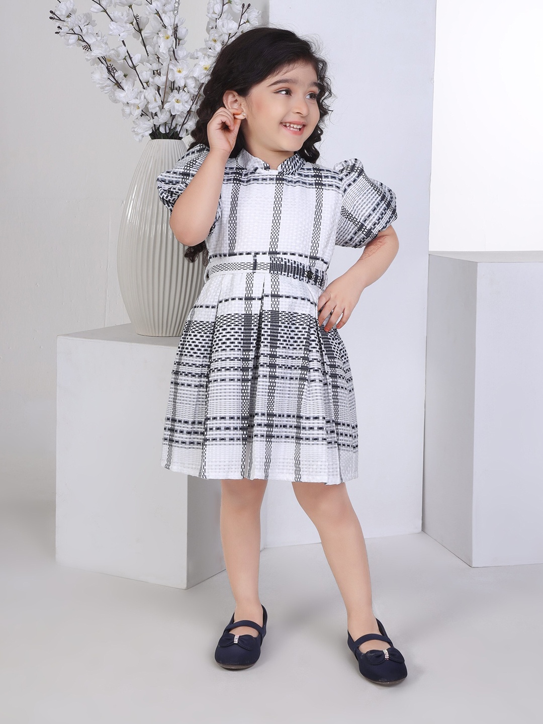 

Peppermint Girls Checked Puff Sleeves Fit & Flare Dress, Navy blue