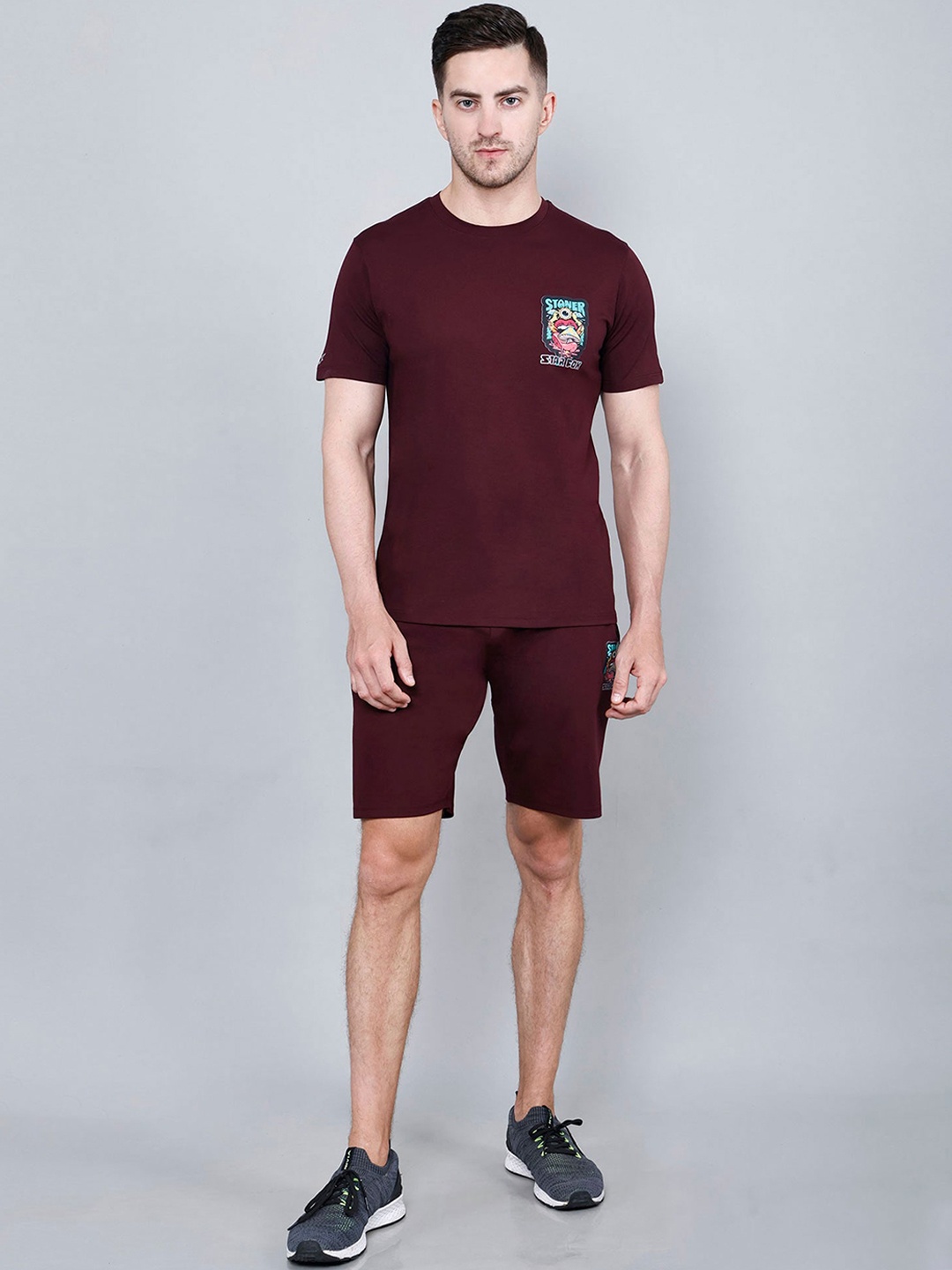 

STARFOX Men Round Neck Sports T-Shirt with Shorts, Maroon