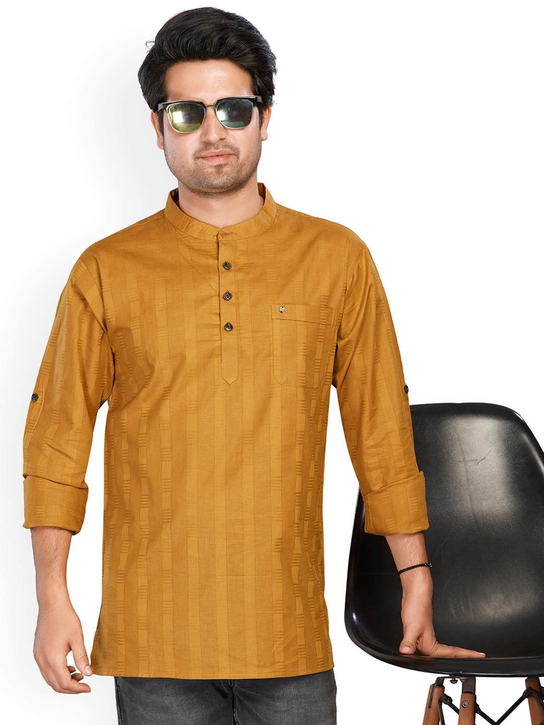 

Authentics Striped Mandarin Collar Pure Cotton Kurta, Gold