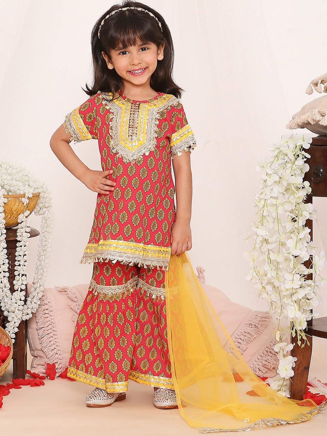 

KID1 Girls Ethnic Motifs Printed Gotta Patti Pure Cotton Kurti with Sharara & Dupatta, Pink