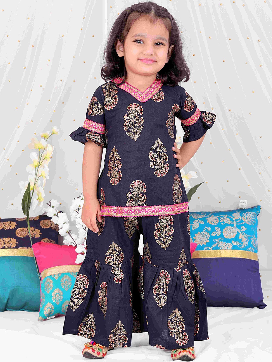 

KID1 Girls V Neck Ethnic Motifs Printed Regular Pure Cotton Straight Kurti with Sharara, Navy blue