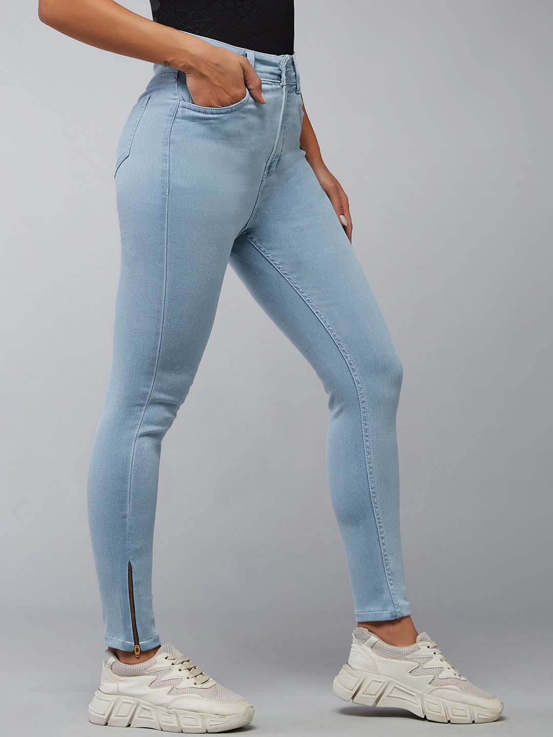 

DOLCE CRUDO Women Can't Have Mine Blue Skinny Fit High-Rise Zip Detail Stretchable Jeans