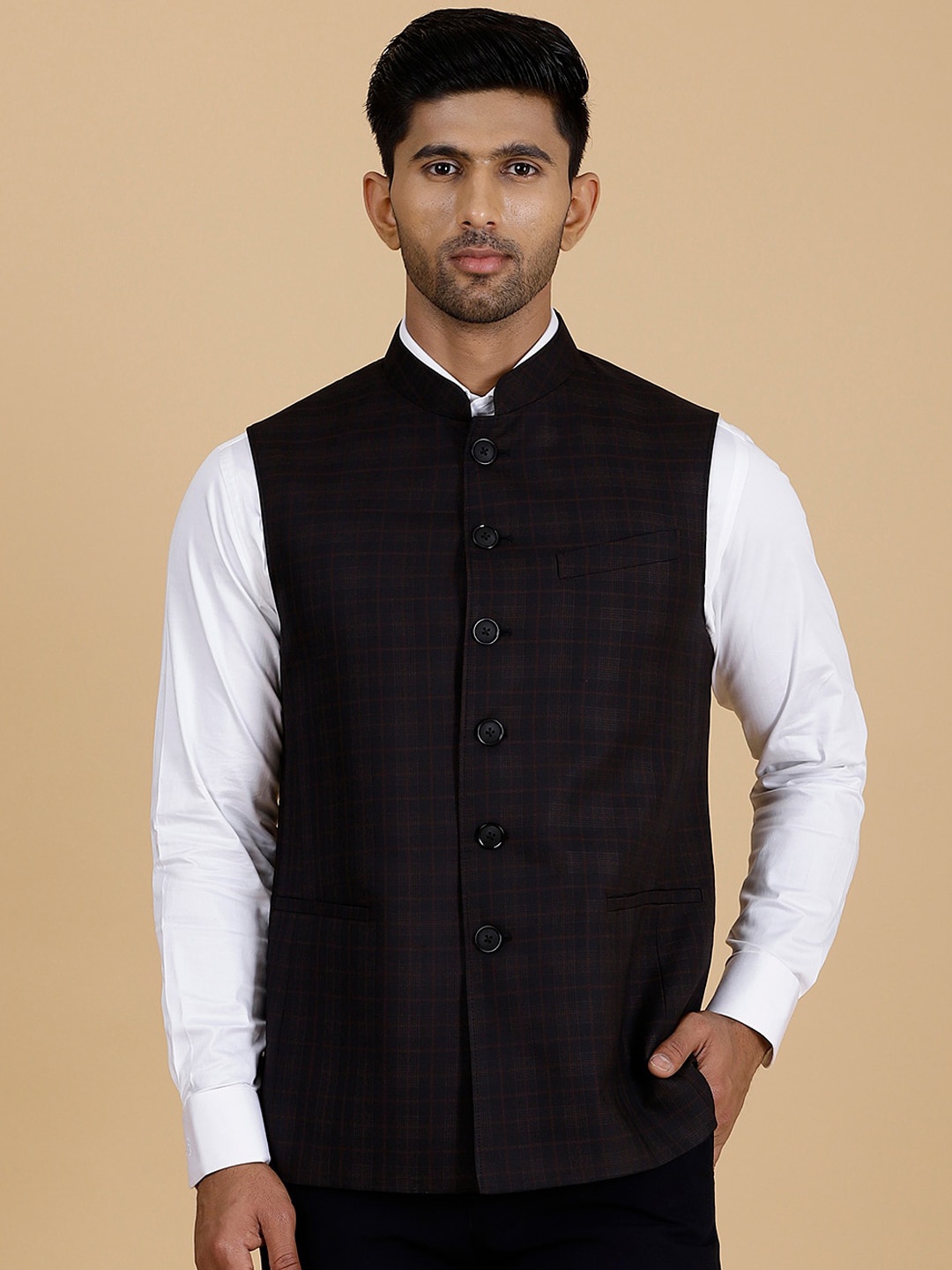 

MODI JACKET Checked Mandarin Collar Sleeveless Woolen Nehru Jacket, Burgundy