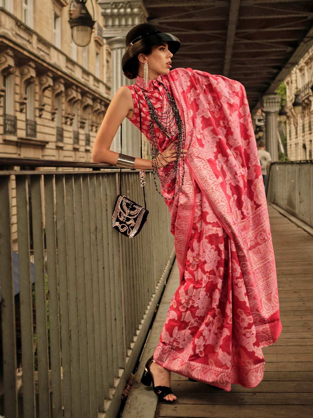 

Mitera Paisley Chikankari Organza Saree, Red