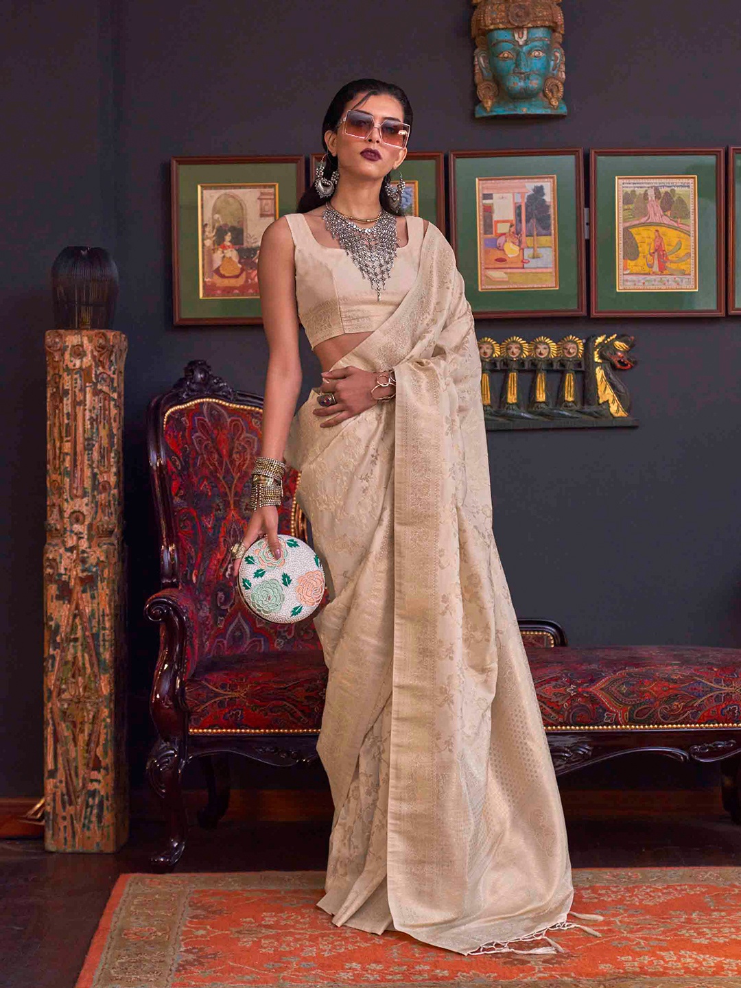 

Mitera Woven Design Zari Silk Blend Saree, Off white
