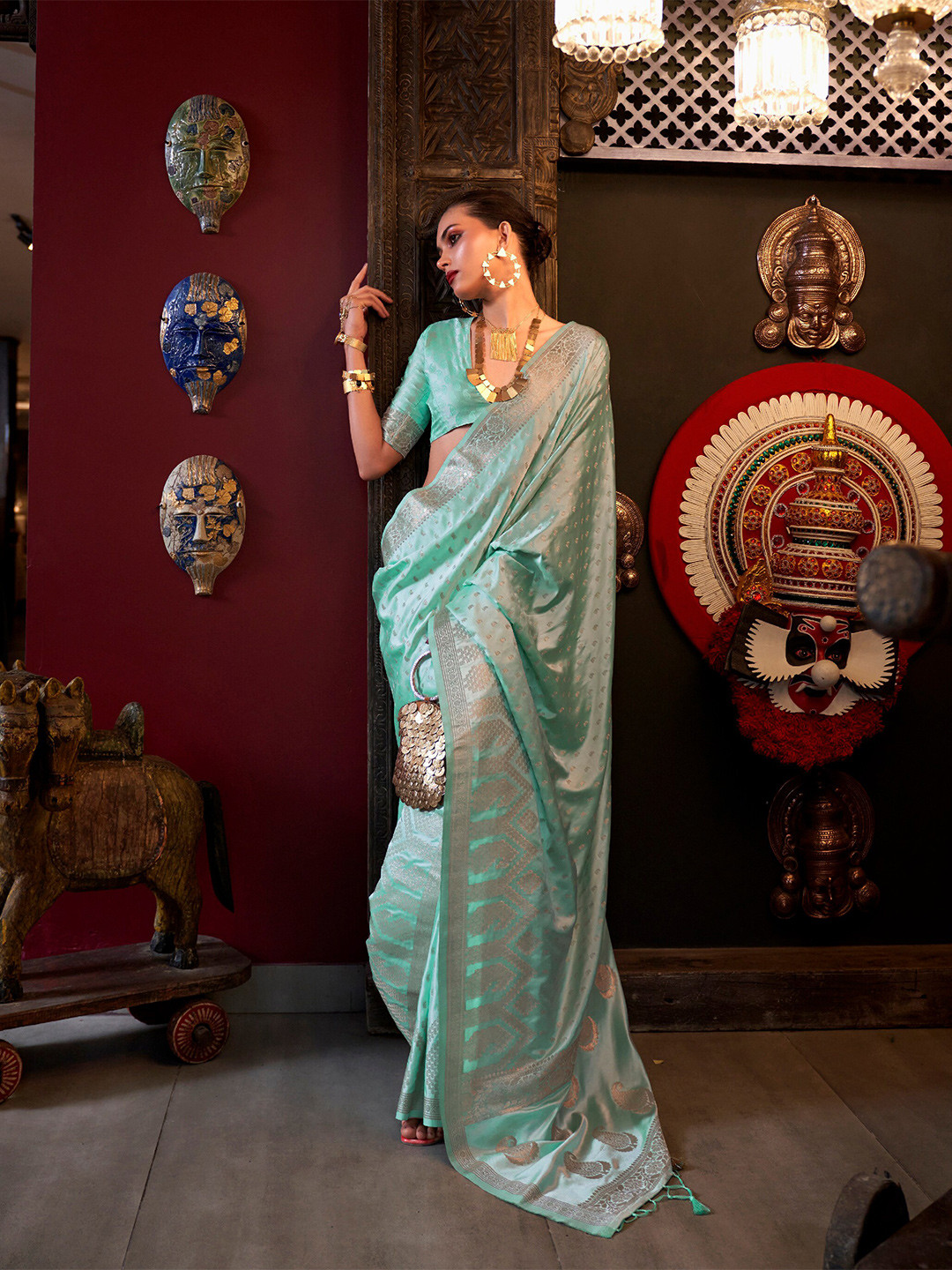 

Mitera Woven Design Zari Silk Blend Saree, Sea green