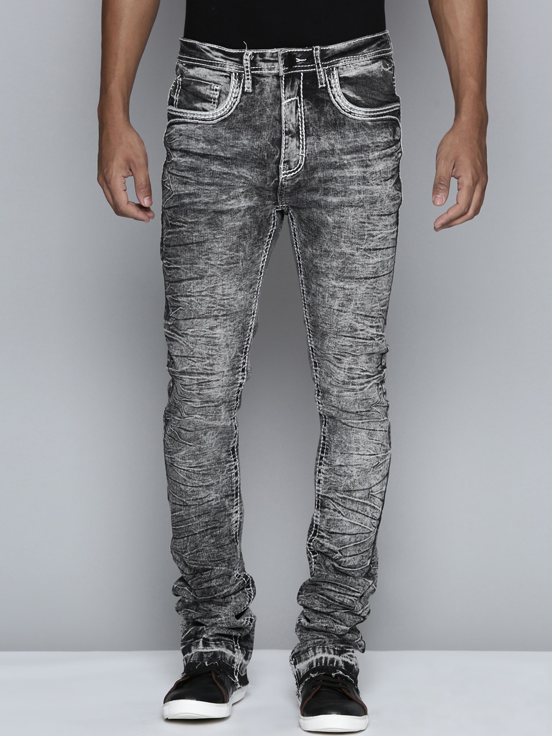 

WAIMEA Men Classic Bootcut Mildly Distressed Heavy Fade Stretchable Jeans, Black