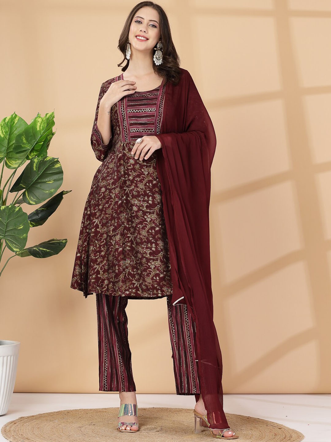 

Nayam By Lakshita Floral Printed Regular Thread Work Kurta with Trousers & With Dupatta, Maroon